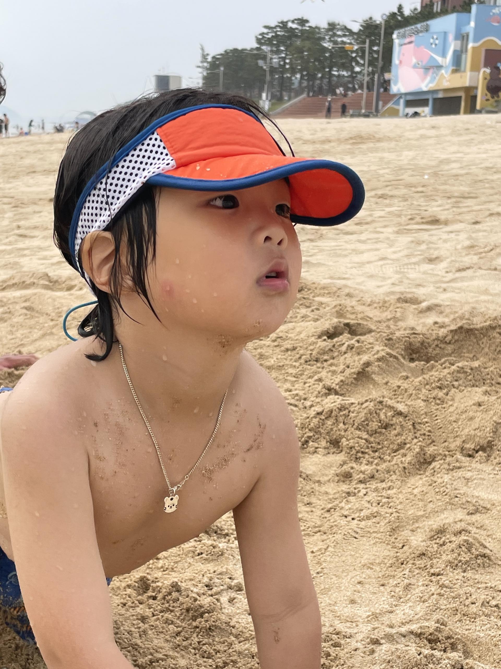 SUNNY POP VISOR