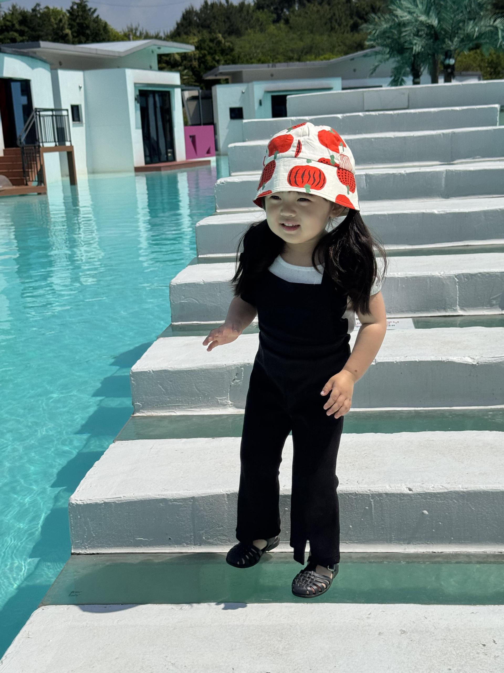 PUMPKIN SUNHAT (RED)