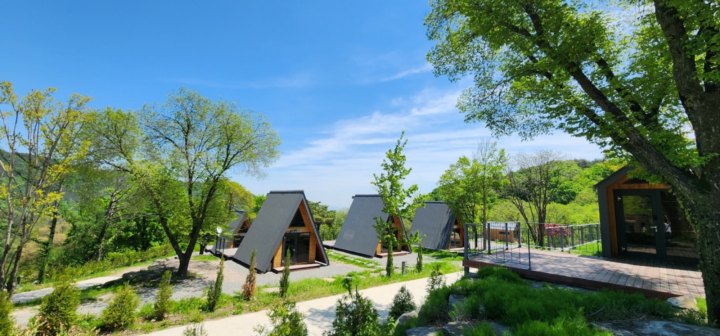 황매산 숲속야영장, 3월 6일 운영 재개