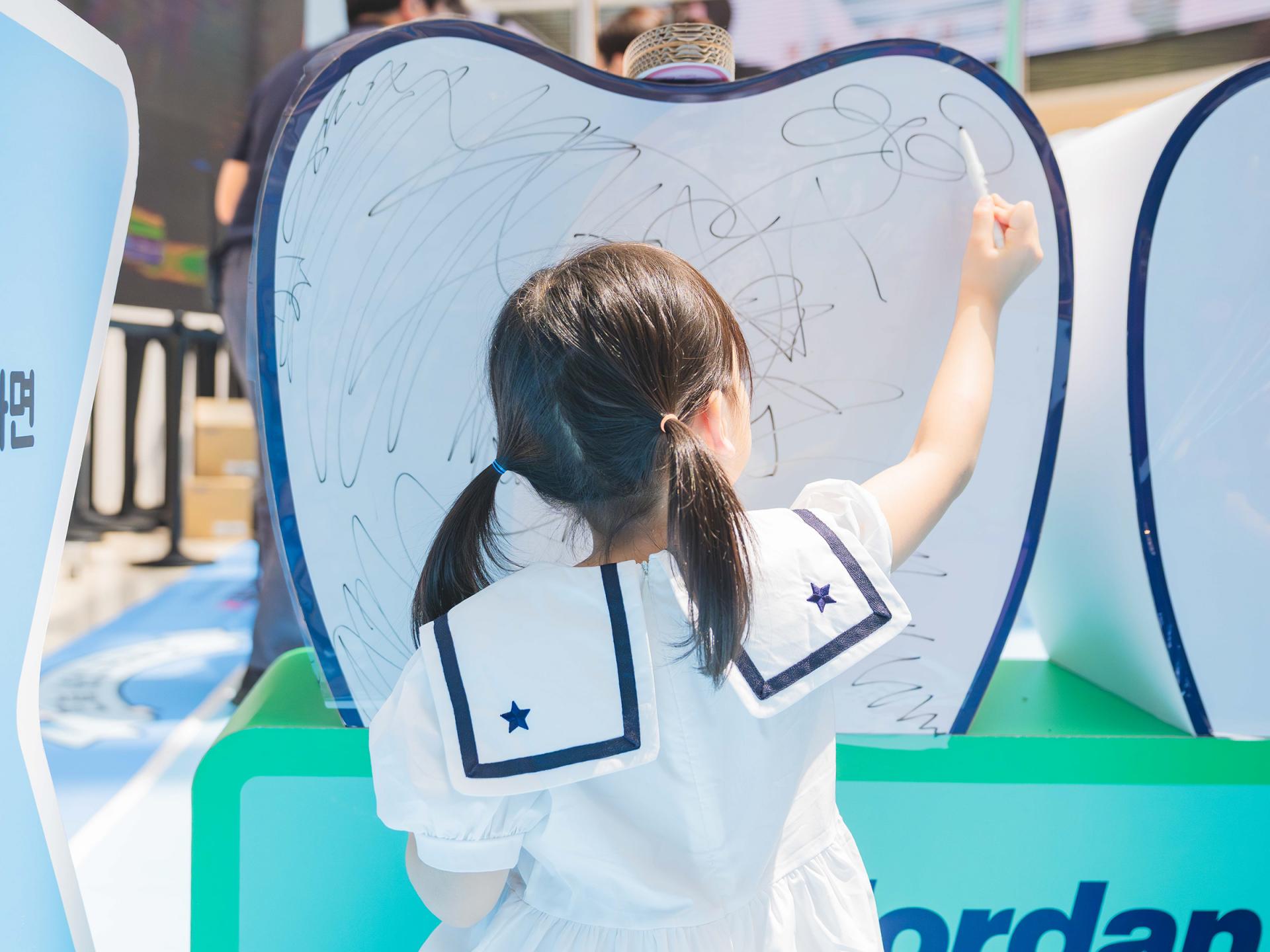 조르단 팝업스토어