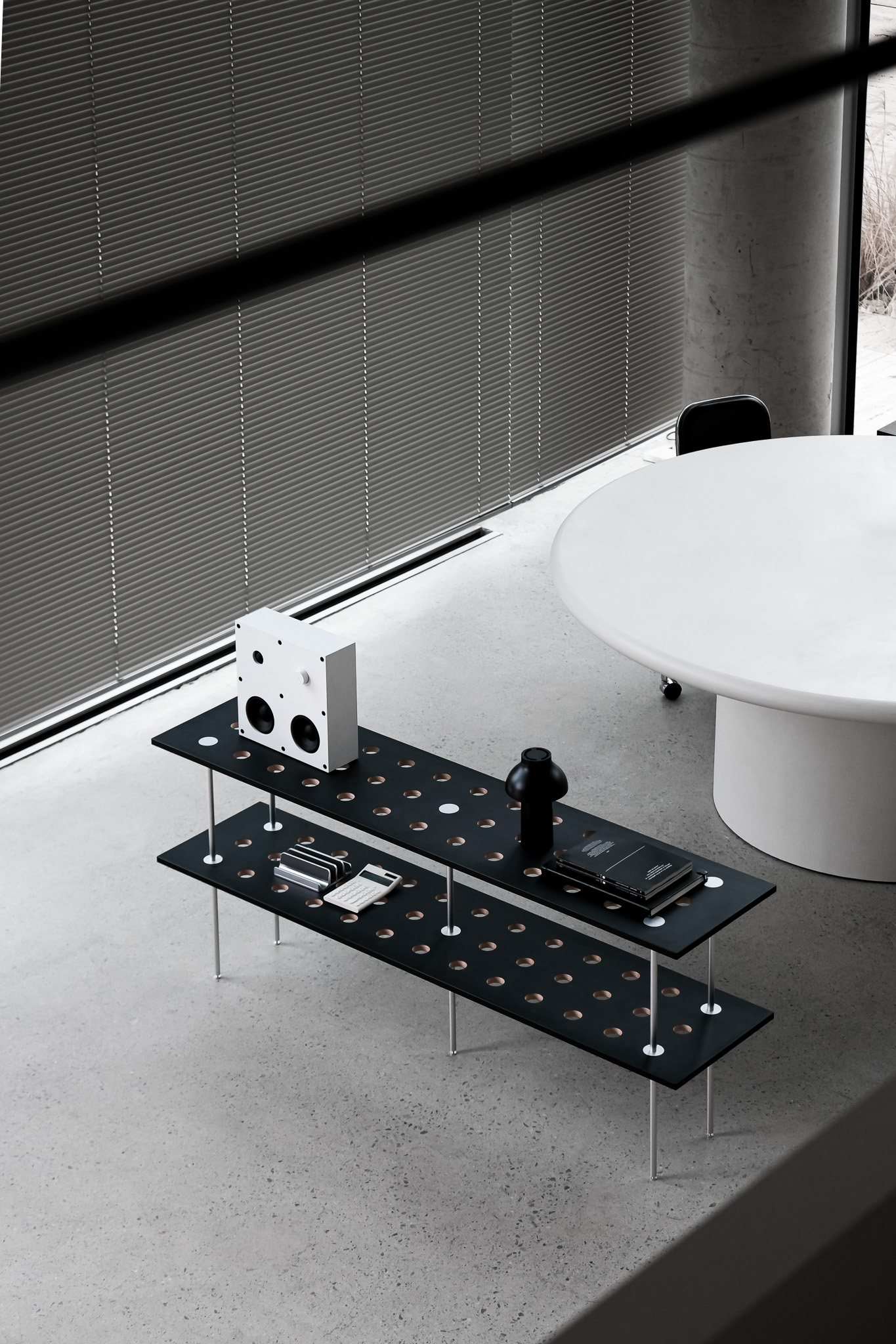 Reflect Table 400 — 메인 이미지