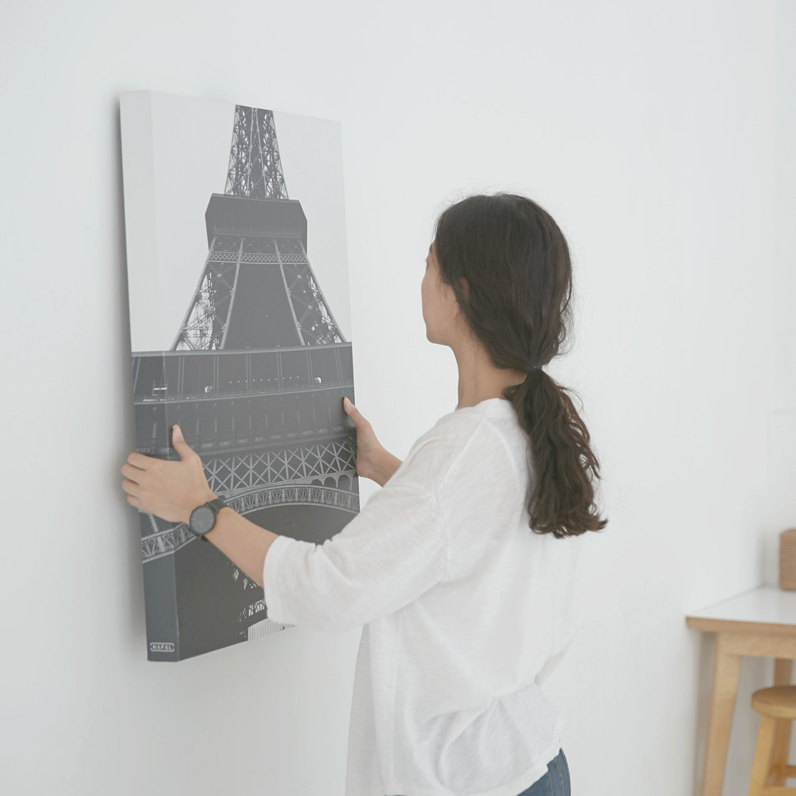 Frame Speaker
