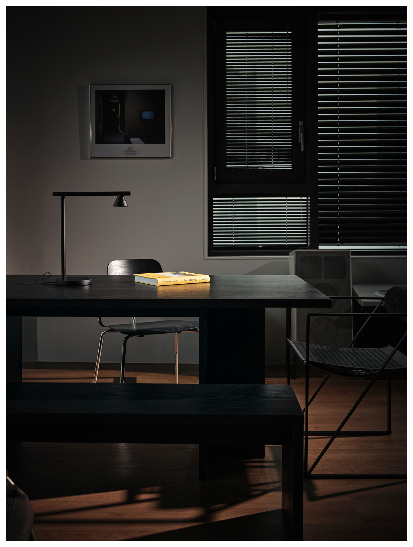 Probe Desk Lamp