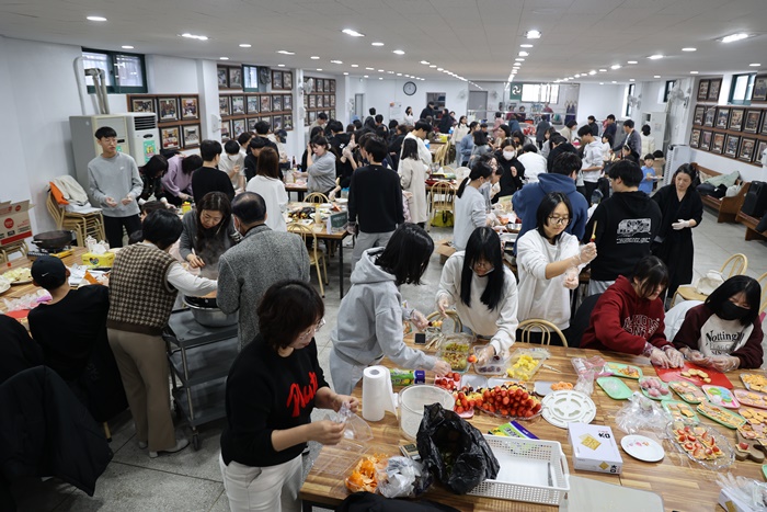 2b5442920d5de.jpg