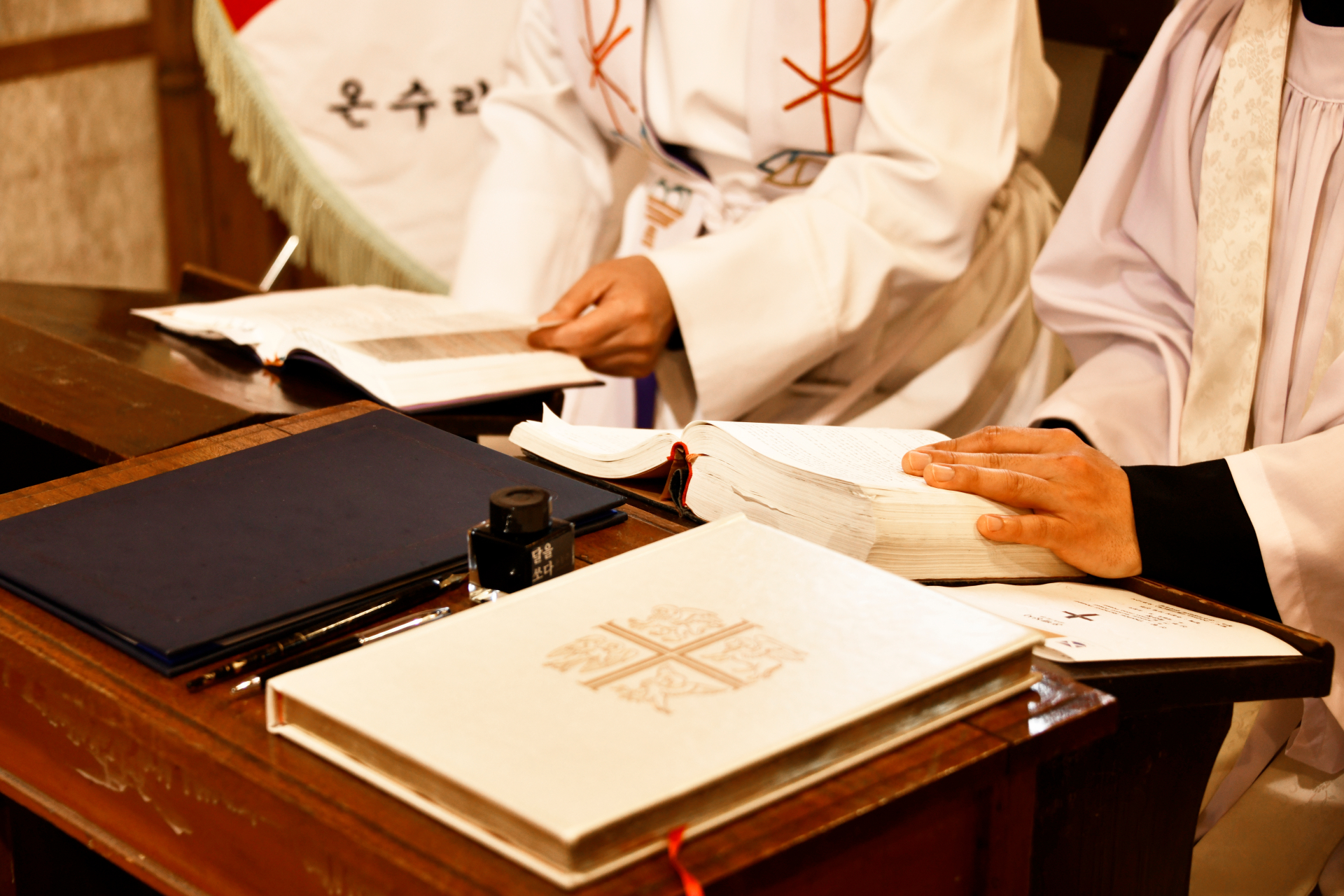 250419 한옥성당 혼배성사 : 교회소식, image size:1920x1280