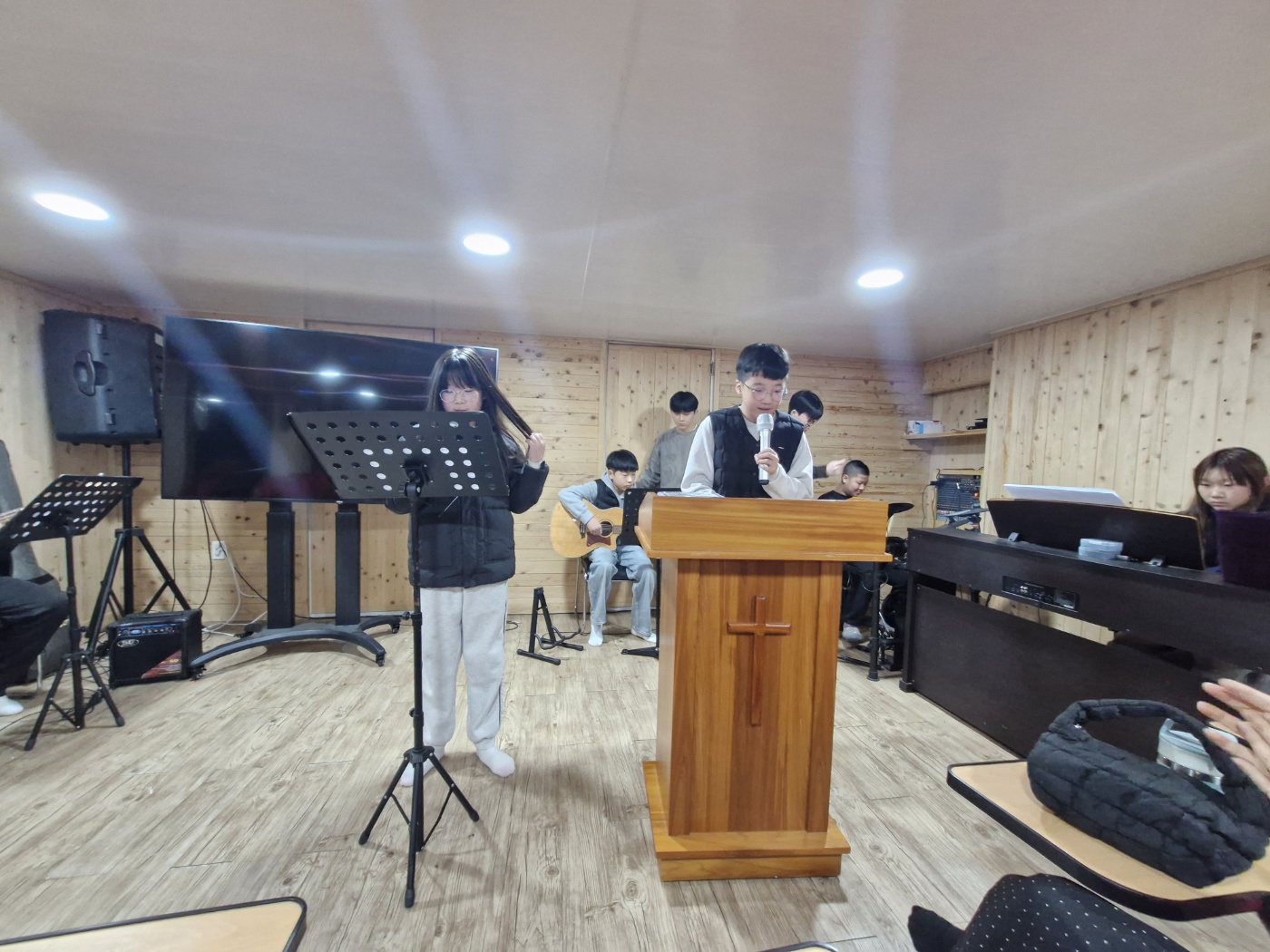297118823ed93.jpg