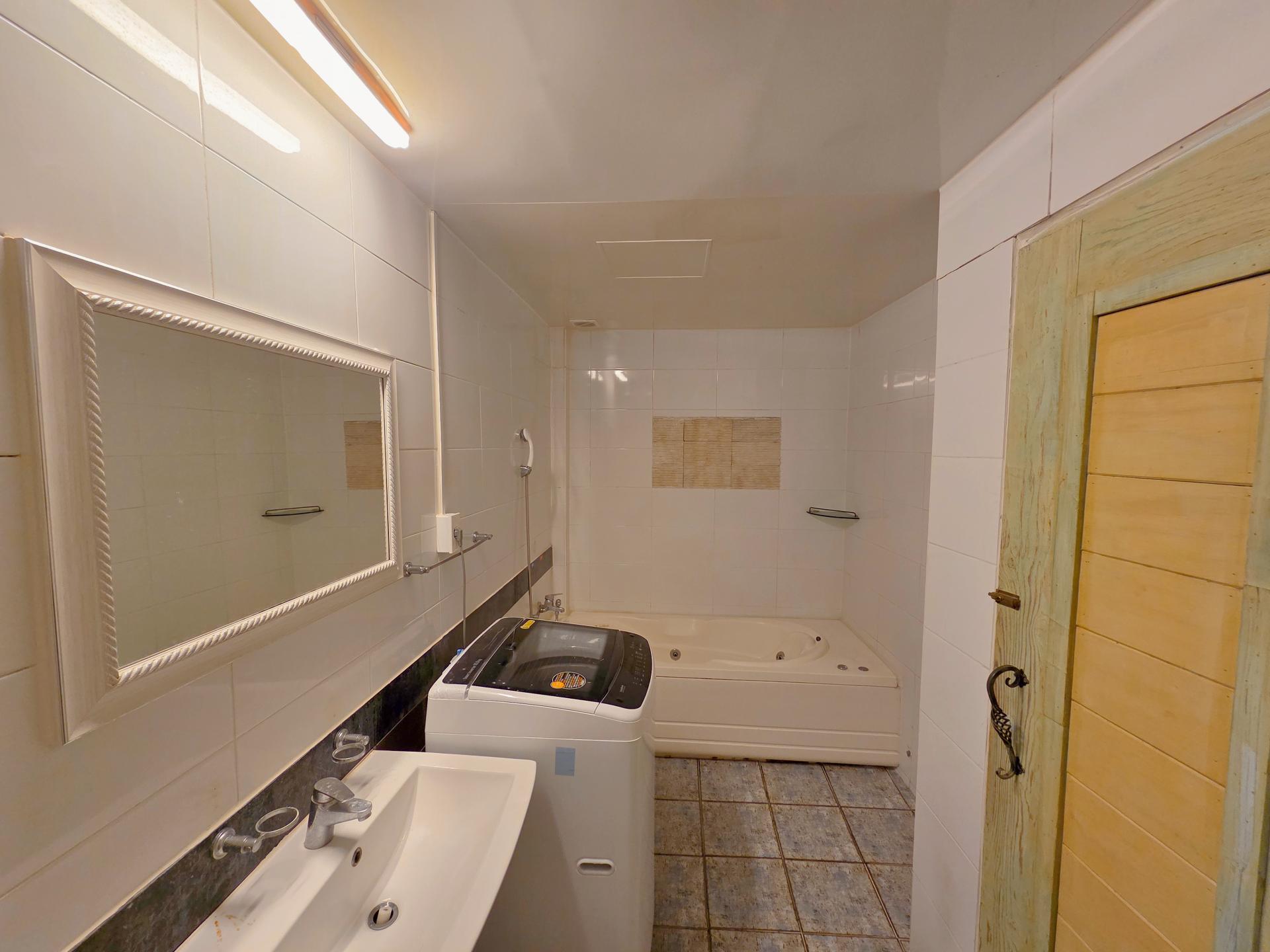32f236a404d55.jpg