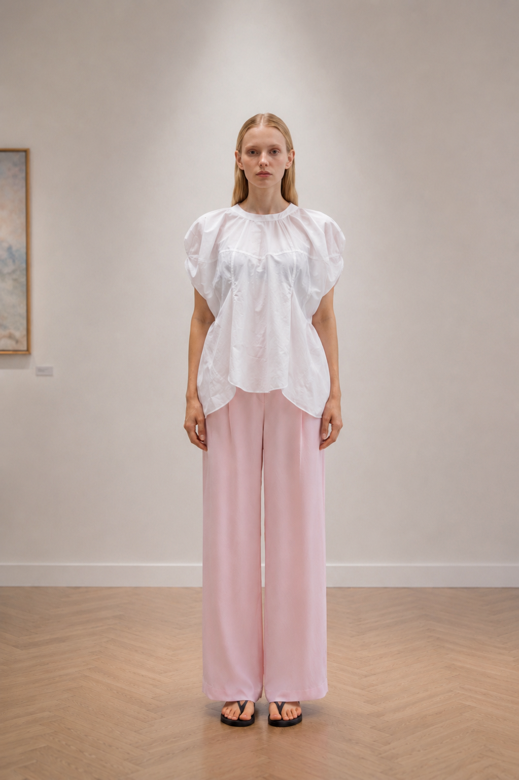 FLOWER PETALS TOP (WH)
