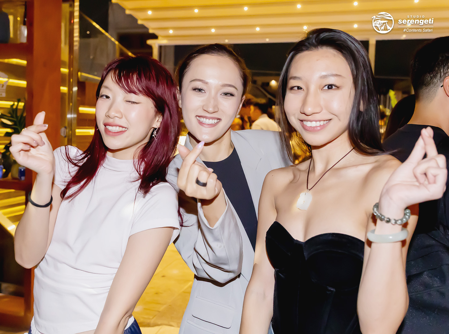 8880b9ff4644e.jpg