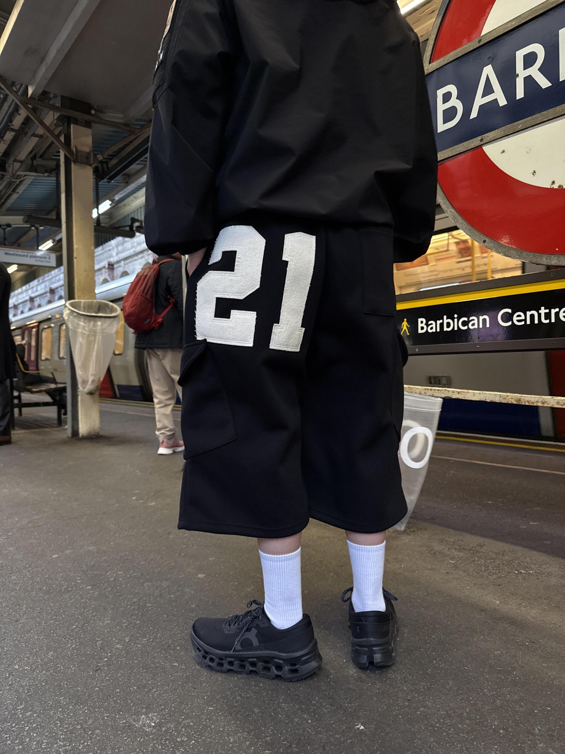 (UNISEX) Numbering Bermuda Pants