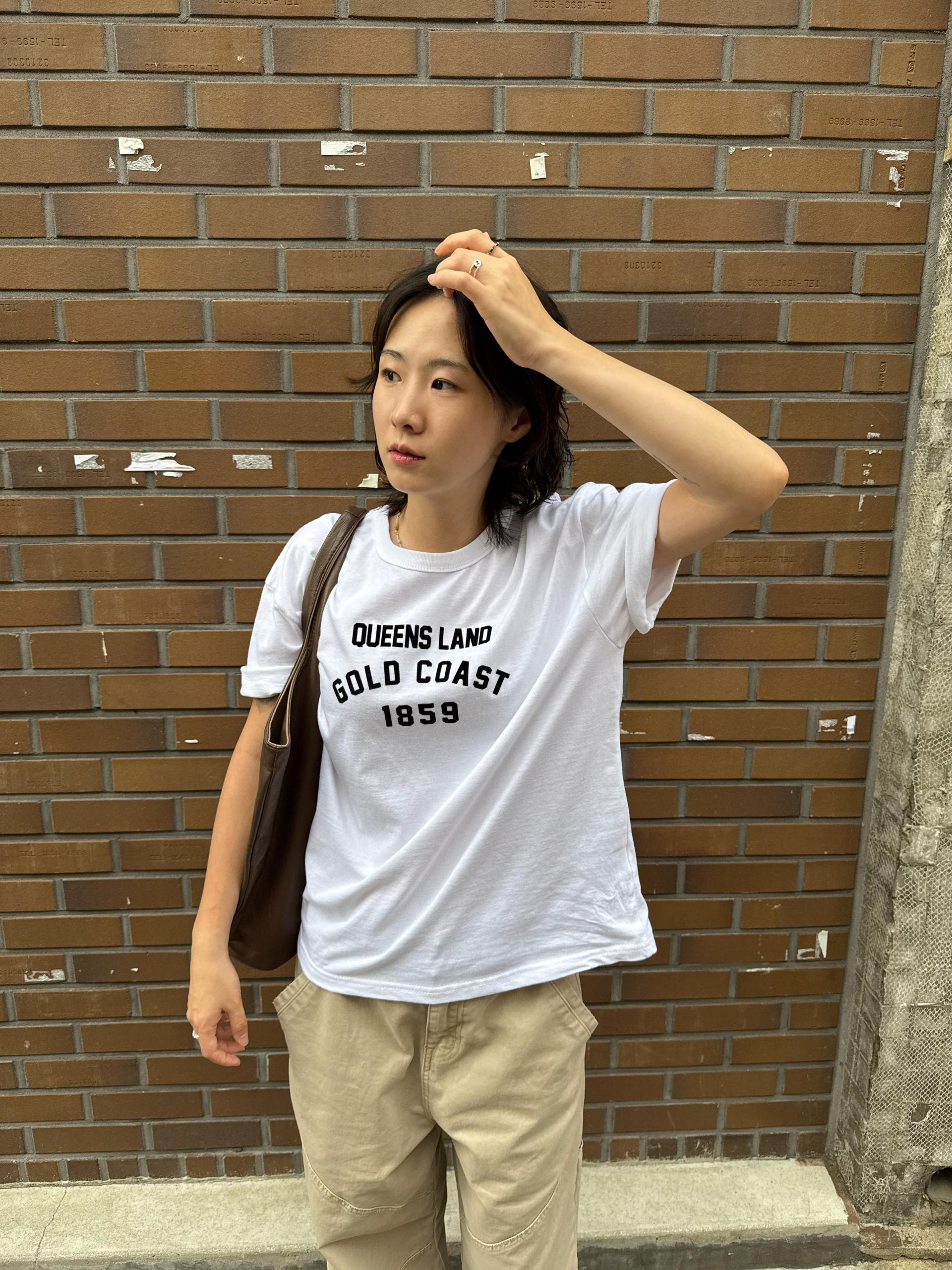 (UNISEX) Floppy Crop Tee