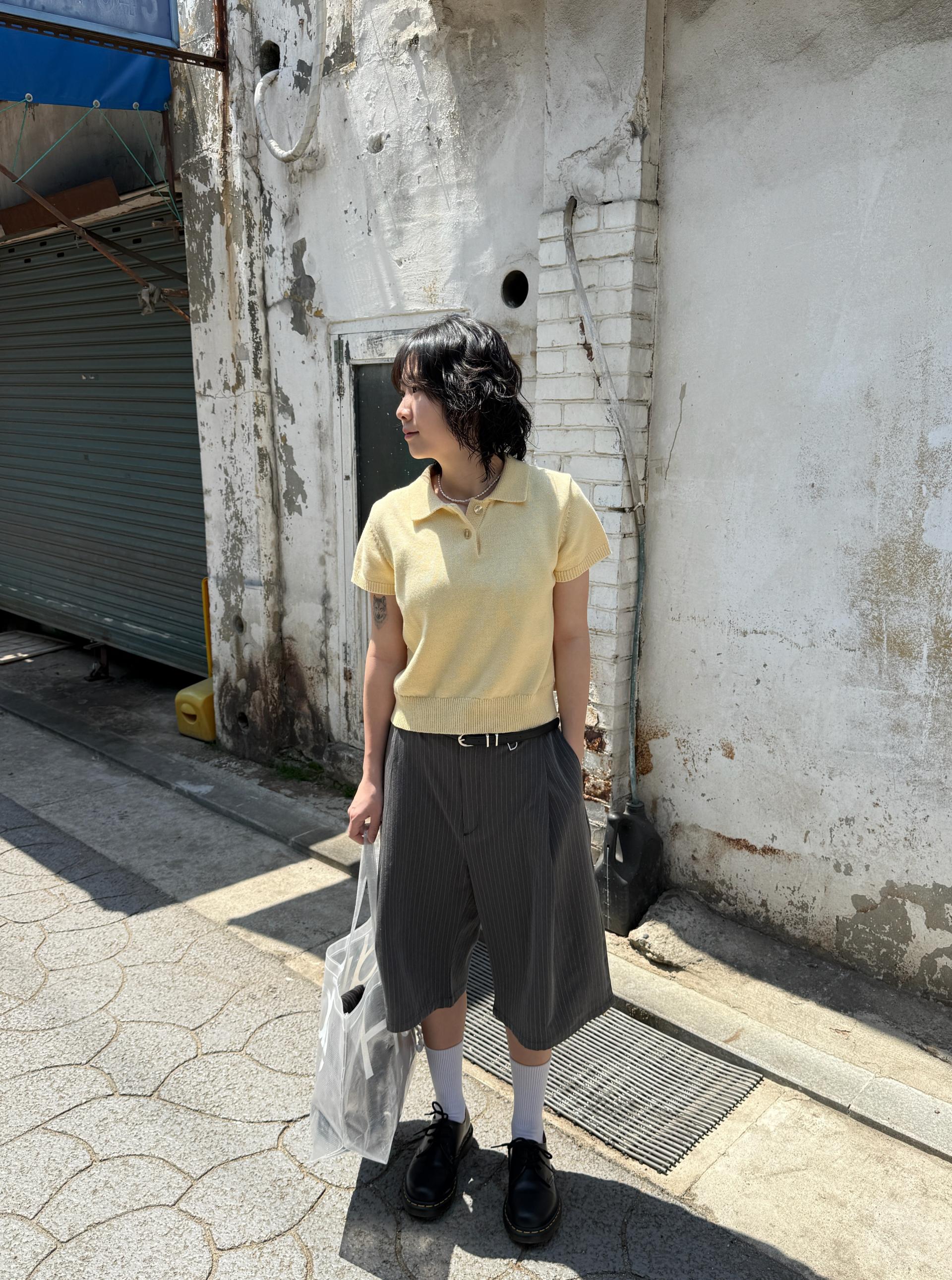 Mono Collar Knit