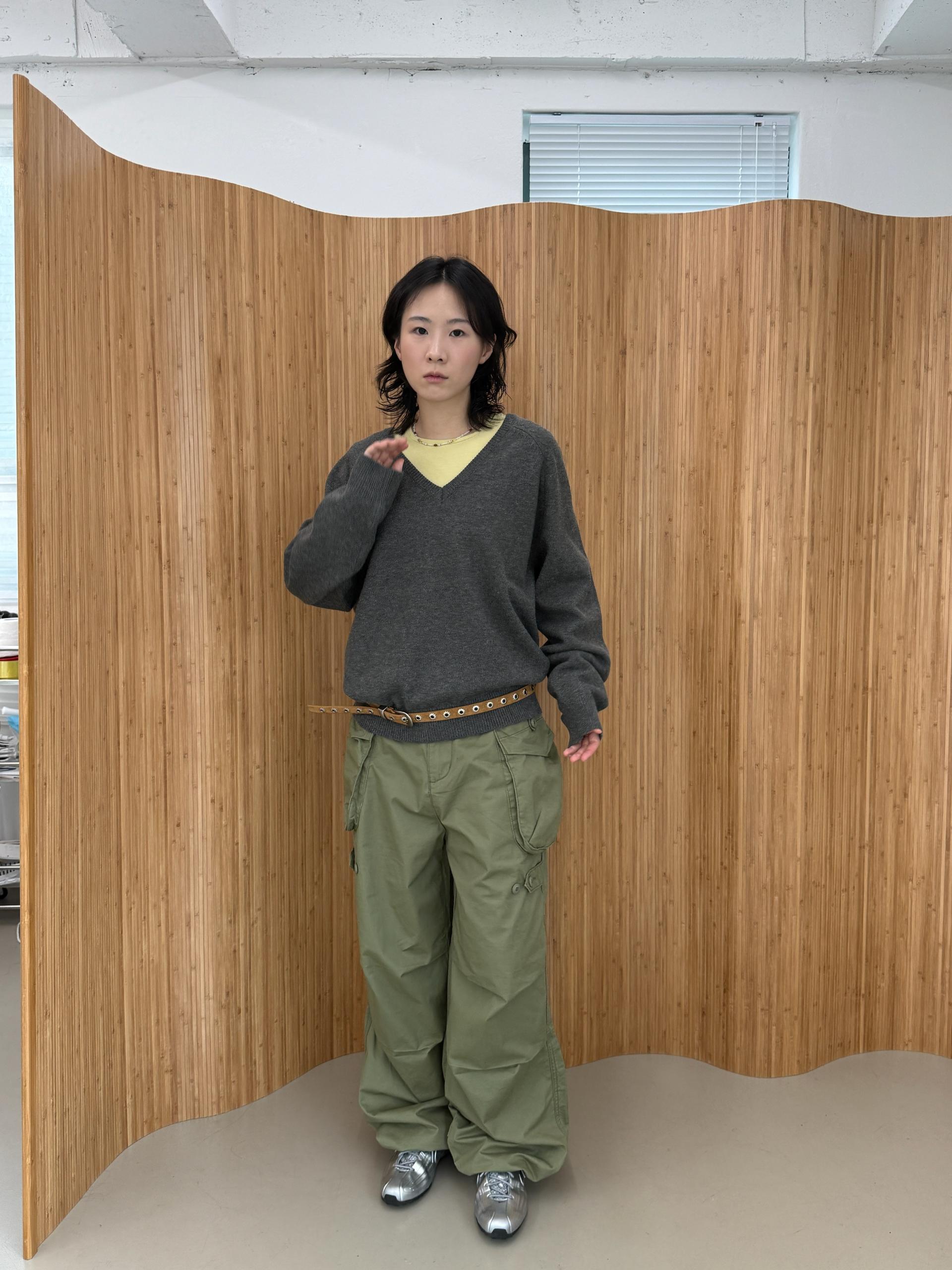 Mellow V-Neck Knit