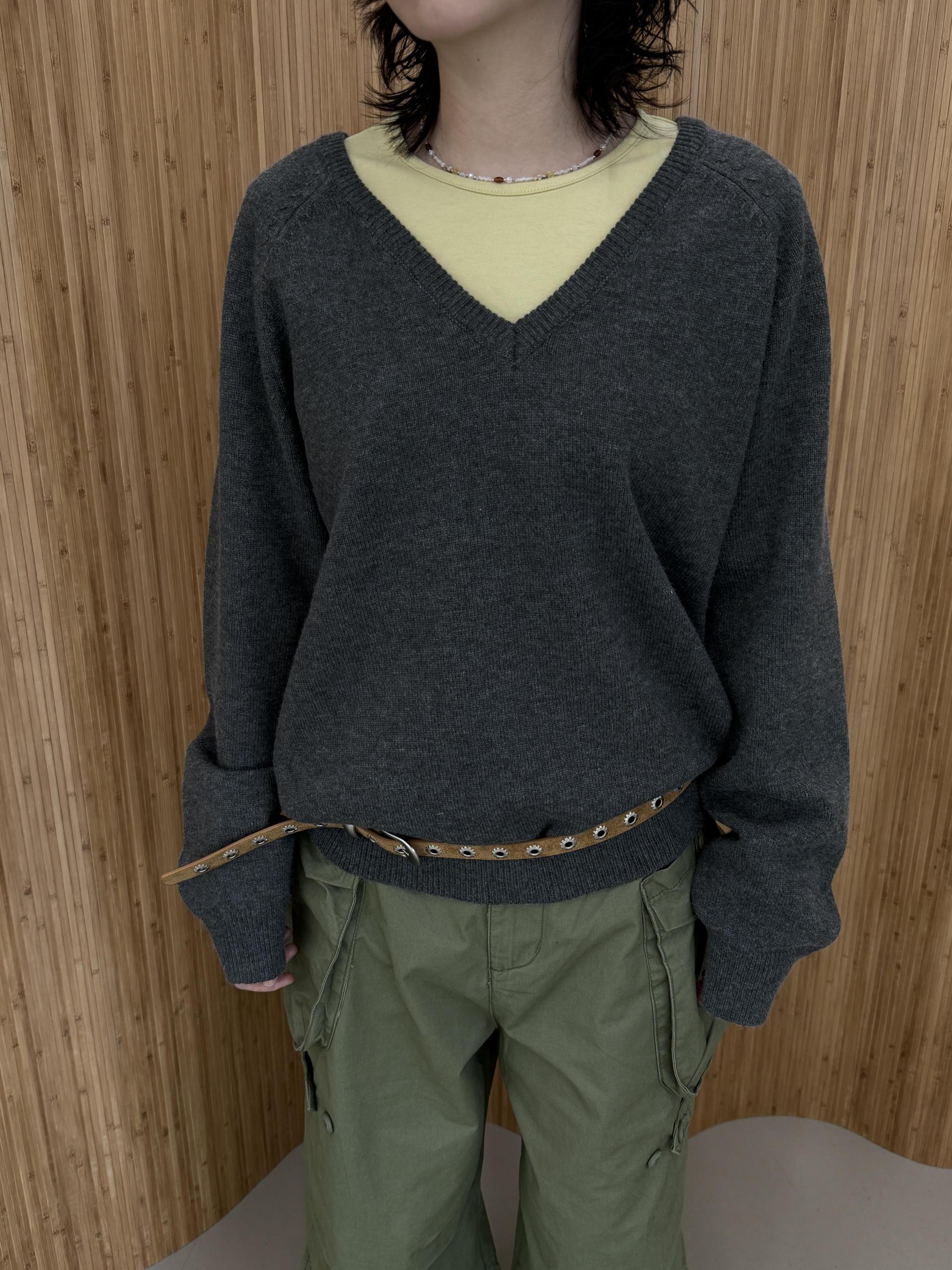 Mellow V-Neck Knit