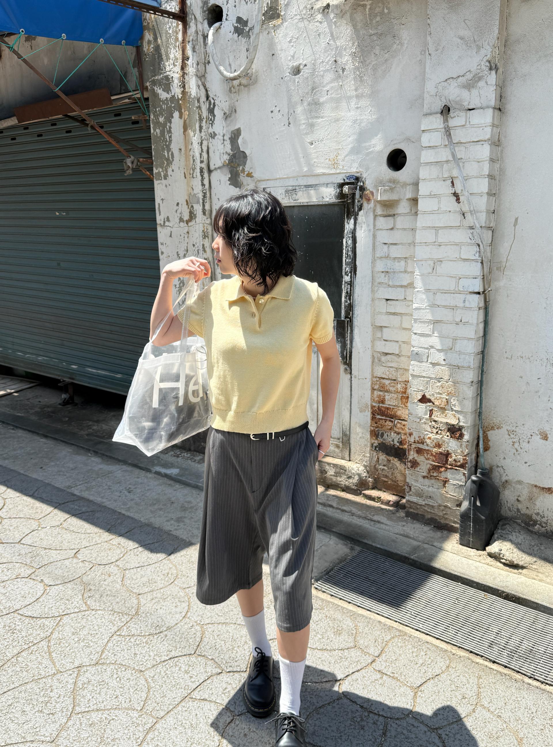 Mono Collar Knit
