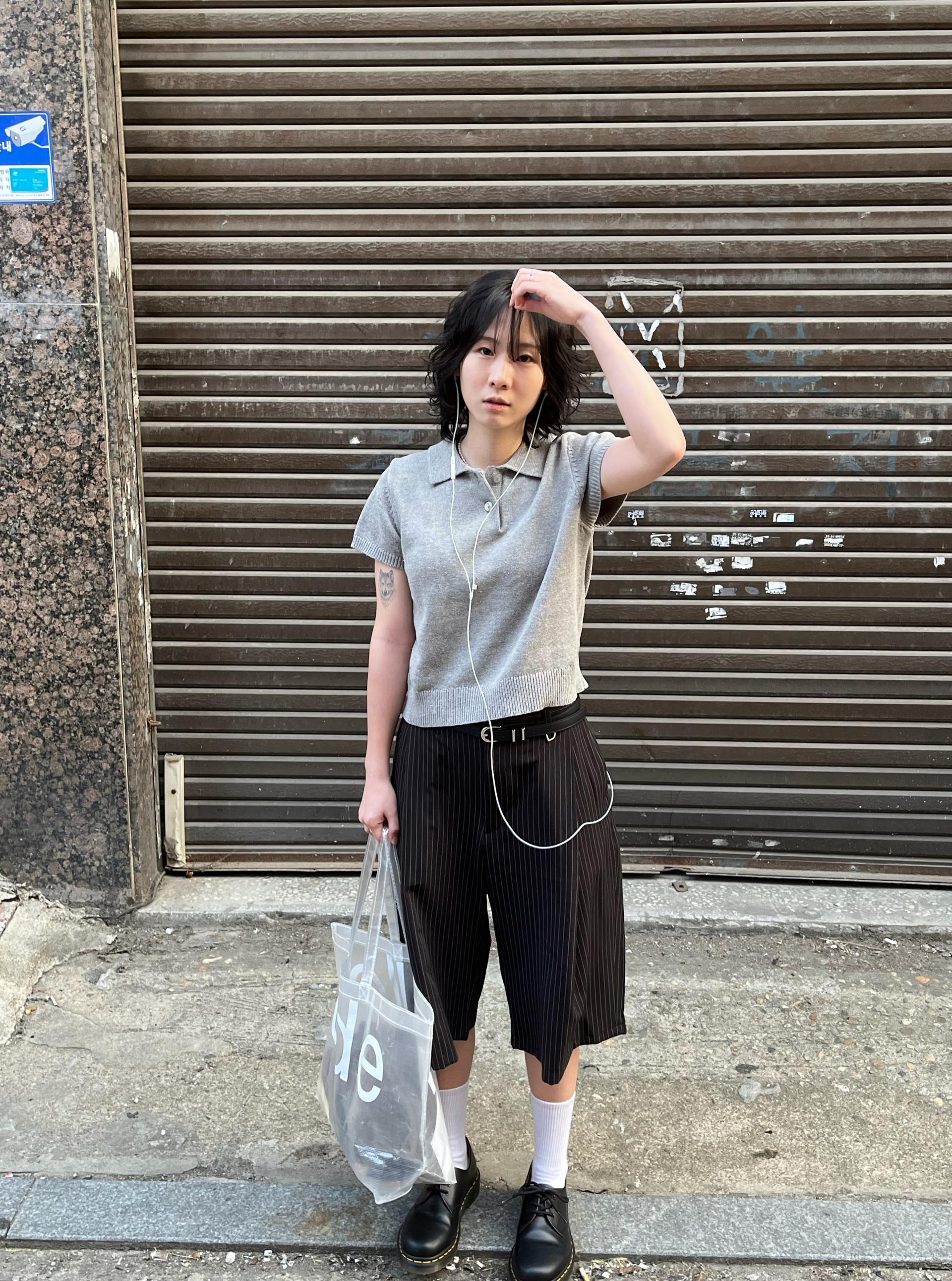 Mono Collar Knit