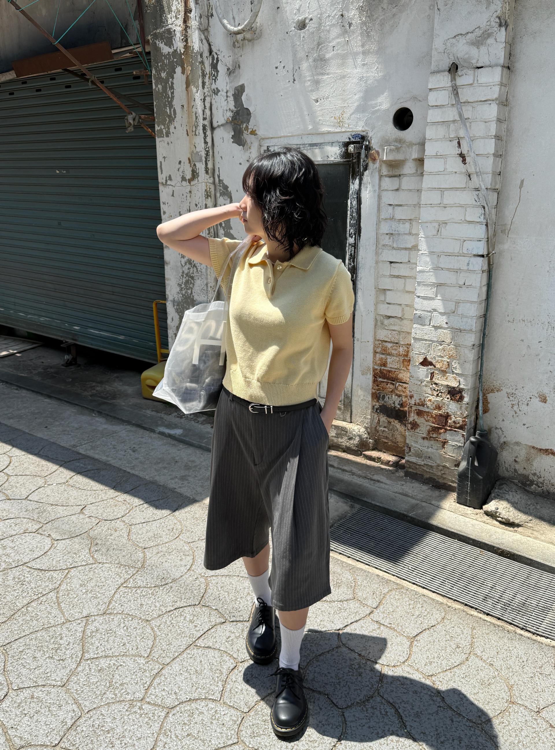 Mono Collar Knit
