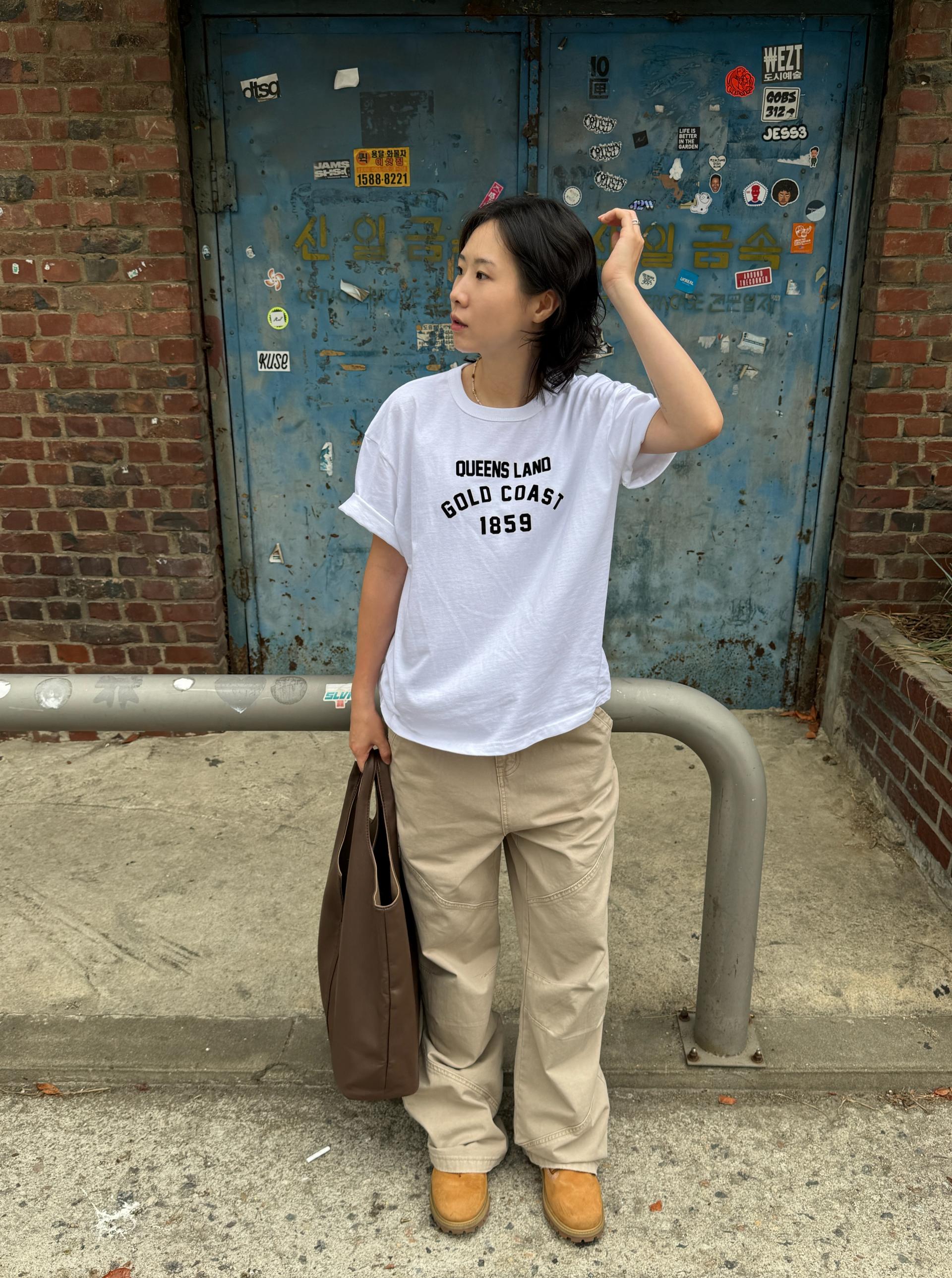 (UNISEX) Floppy Crop Tee