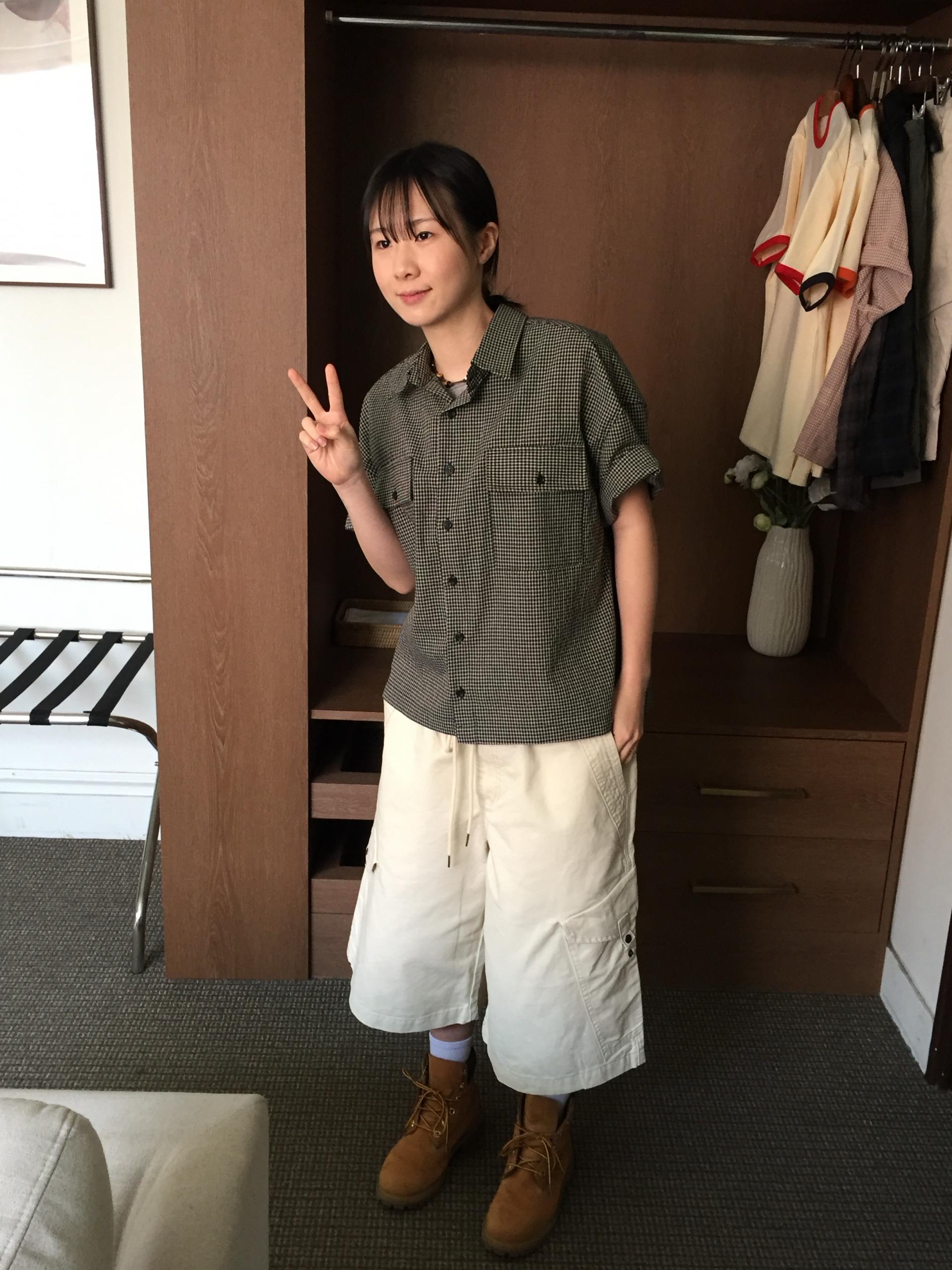 (UNISEX) Plate Snap Bermuda Pants