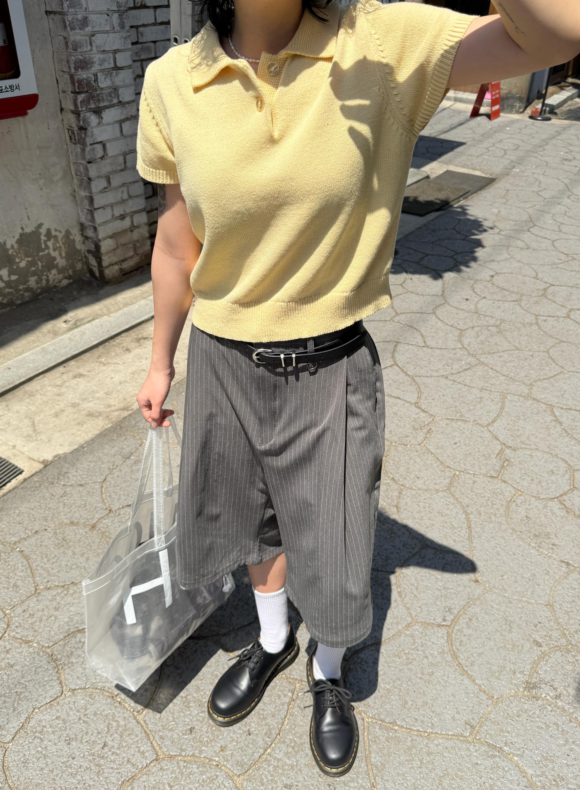 Mono Collar Knit