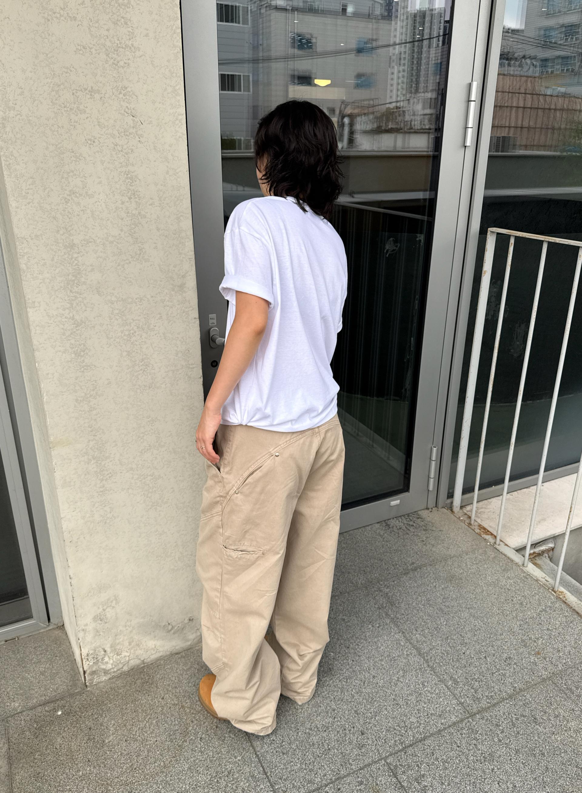 (UNISEX) Floppy Crop Tee