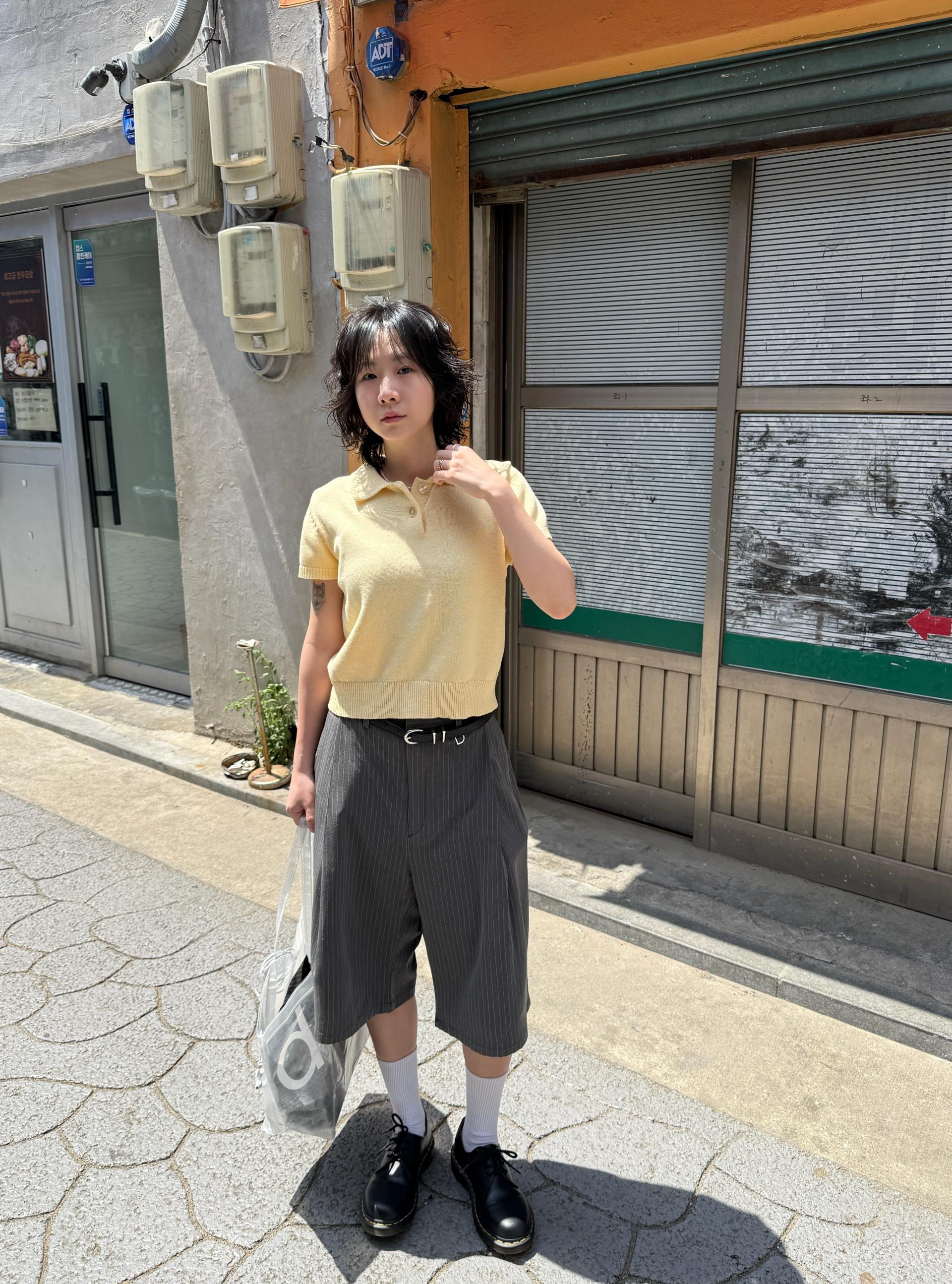 Mono Collar Knit