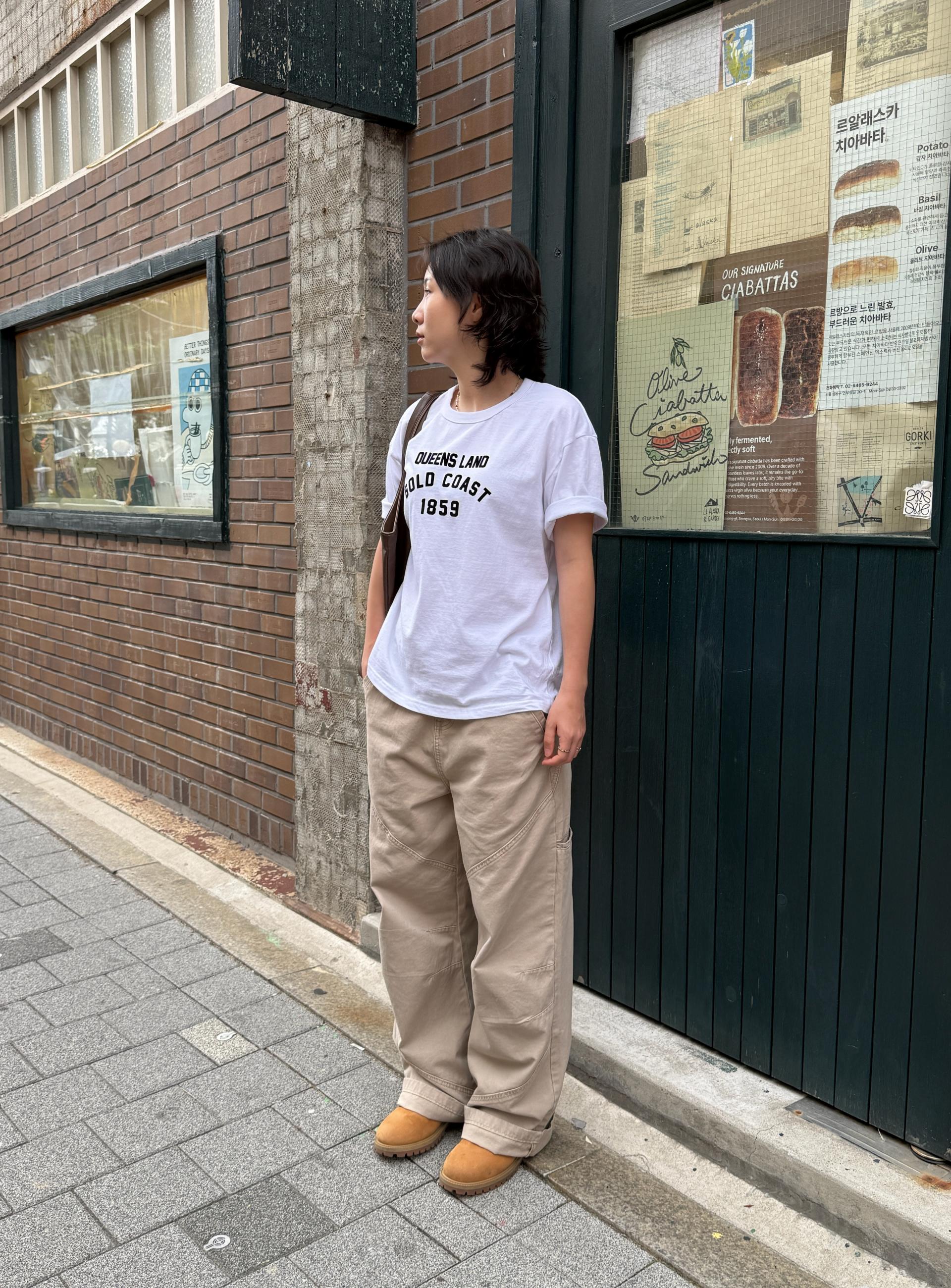 (UNISEX) Floppy Crop Tee