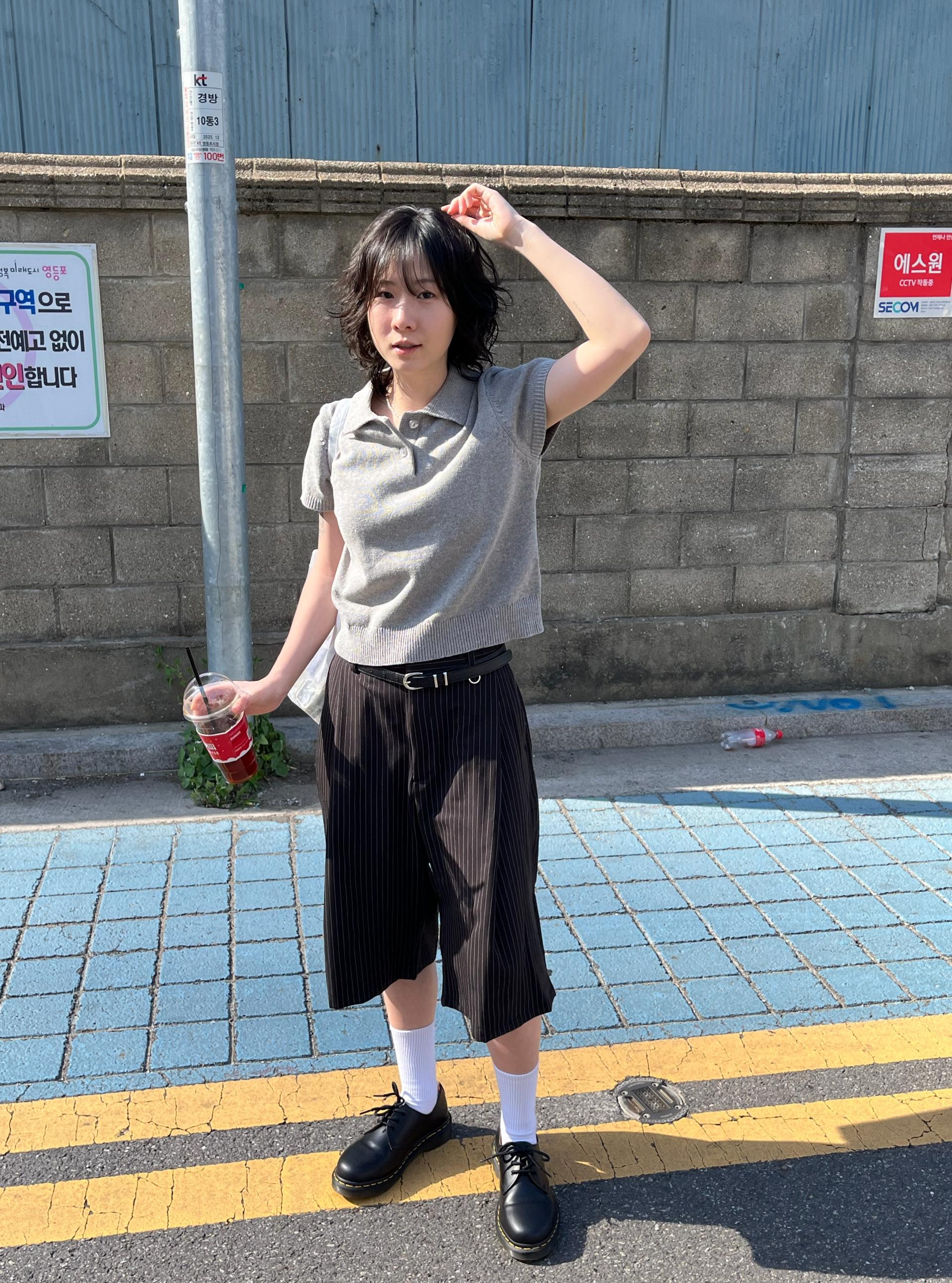 Mono Collar Knit