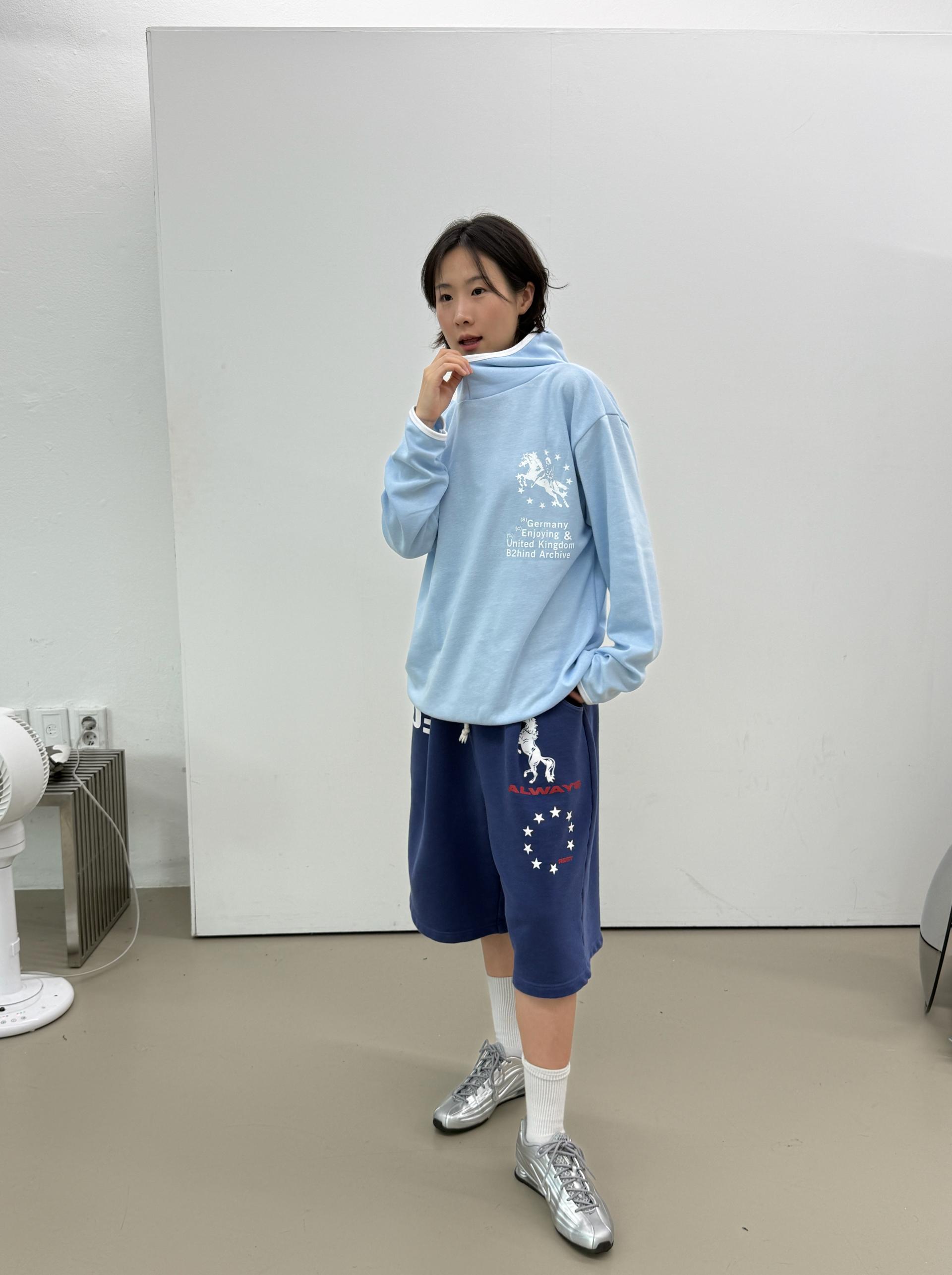 (UNISEX) Pony Graphic Hoodie