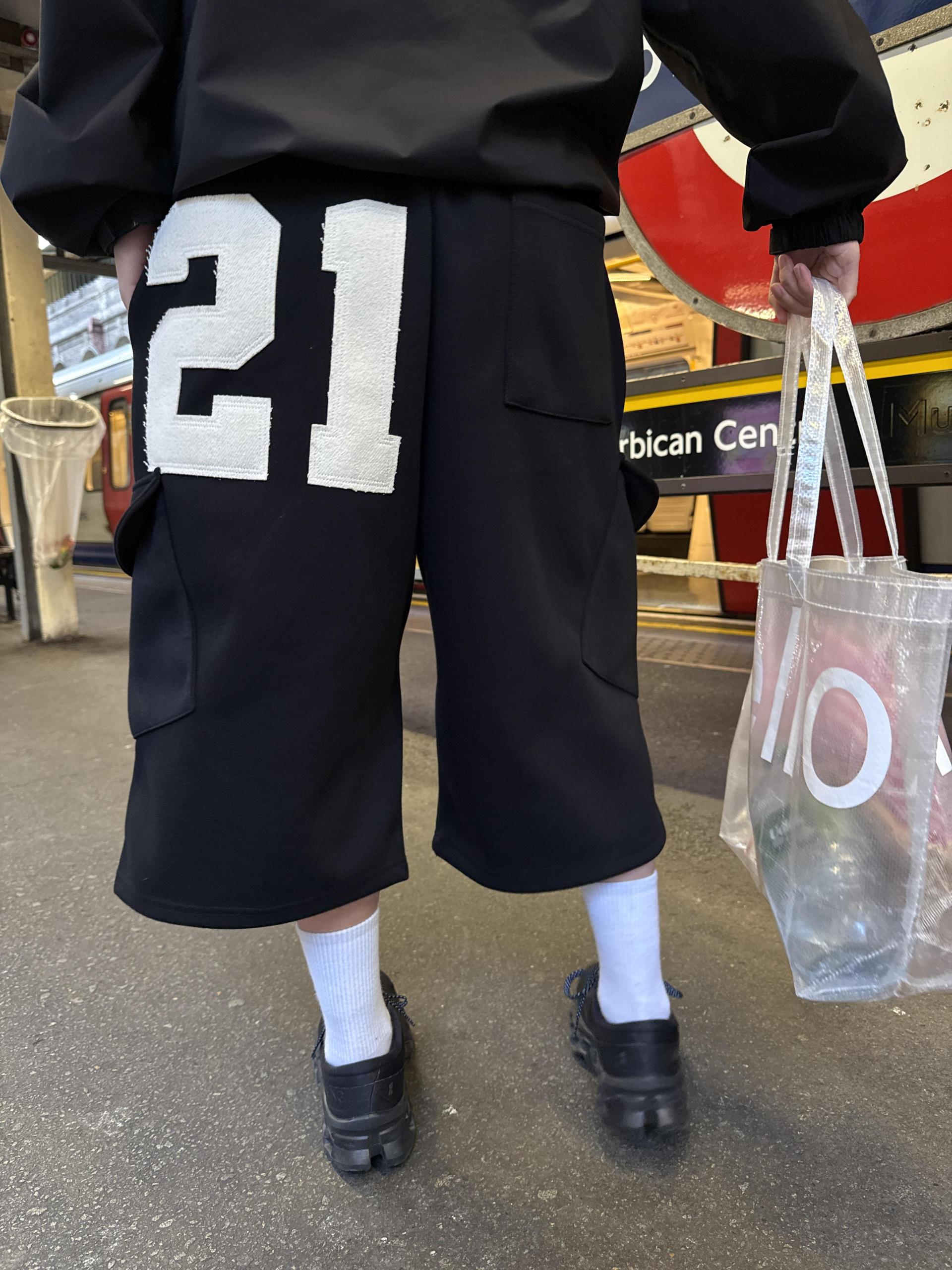 (UNISEX) Numbering Bermuda Pants