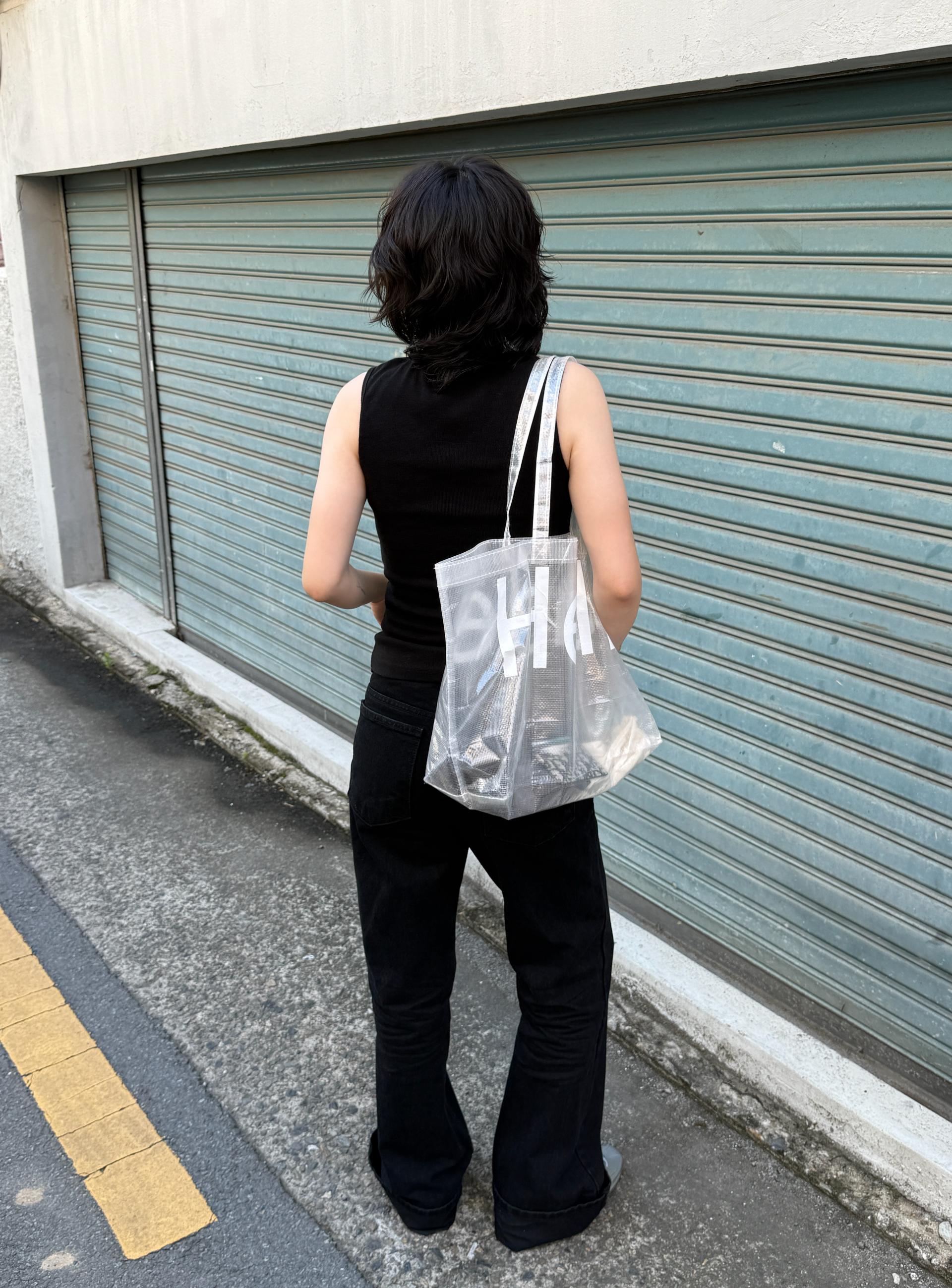 (UNISEX) Embo Flare Denim