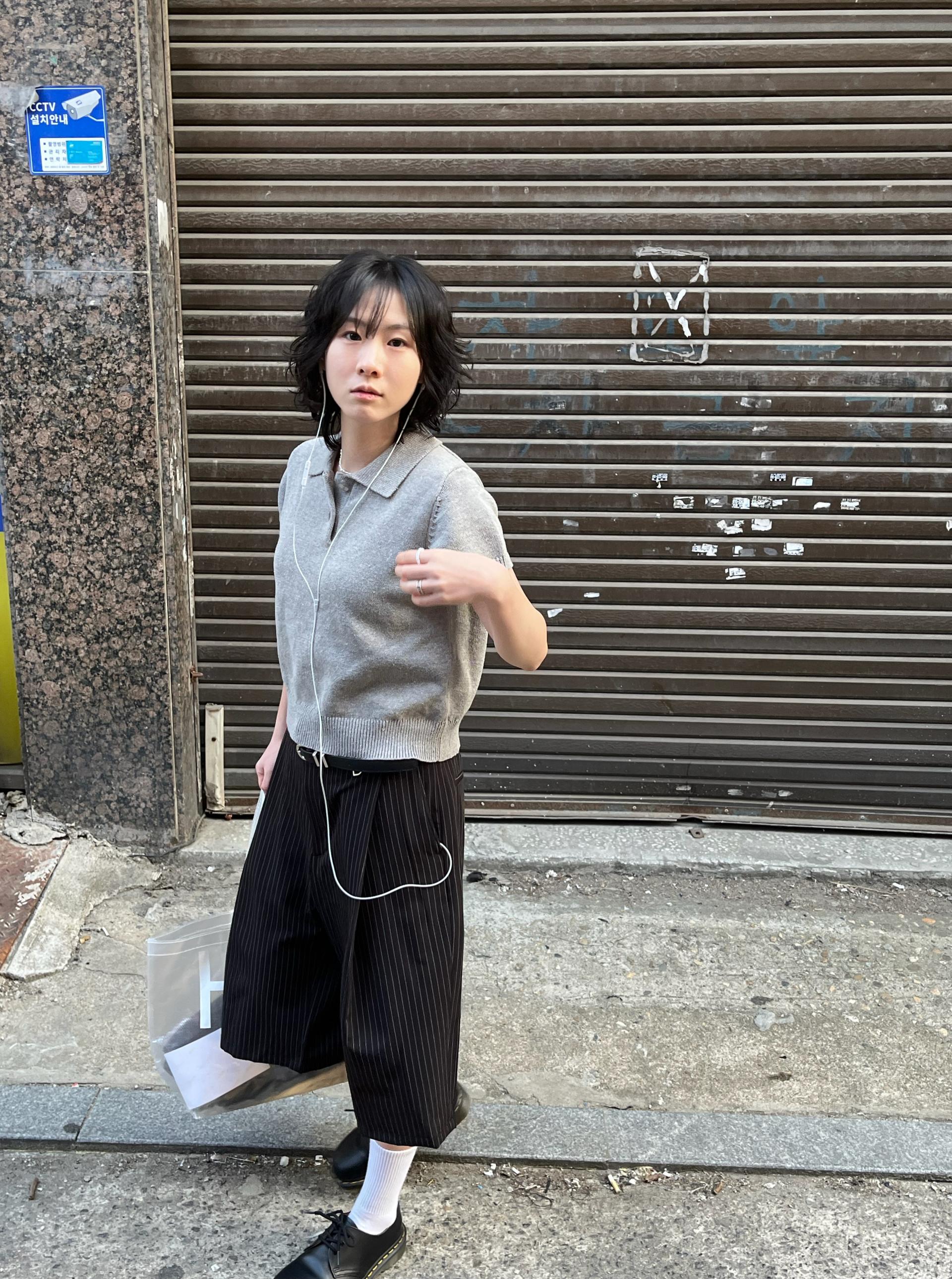 Mono Collar Knit