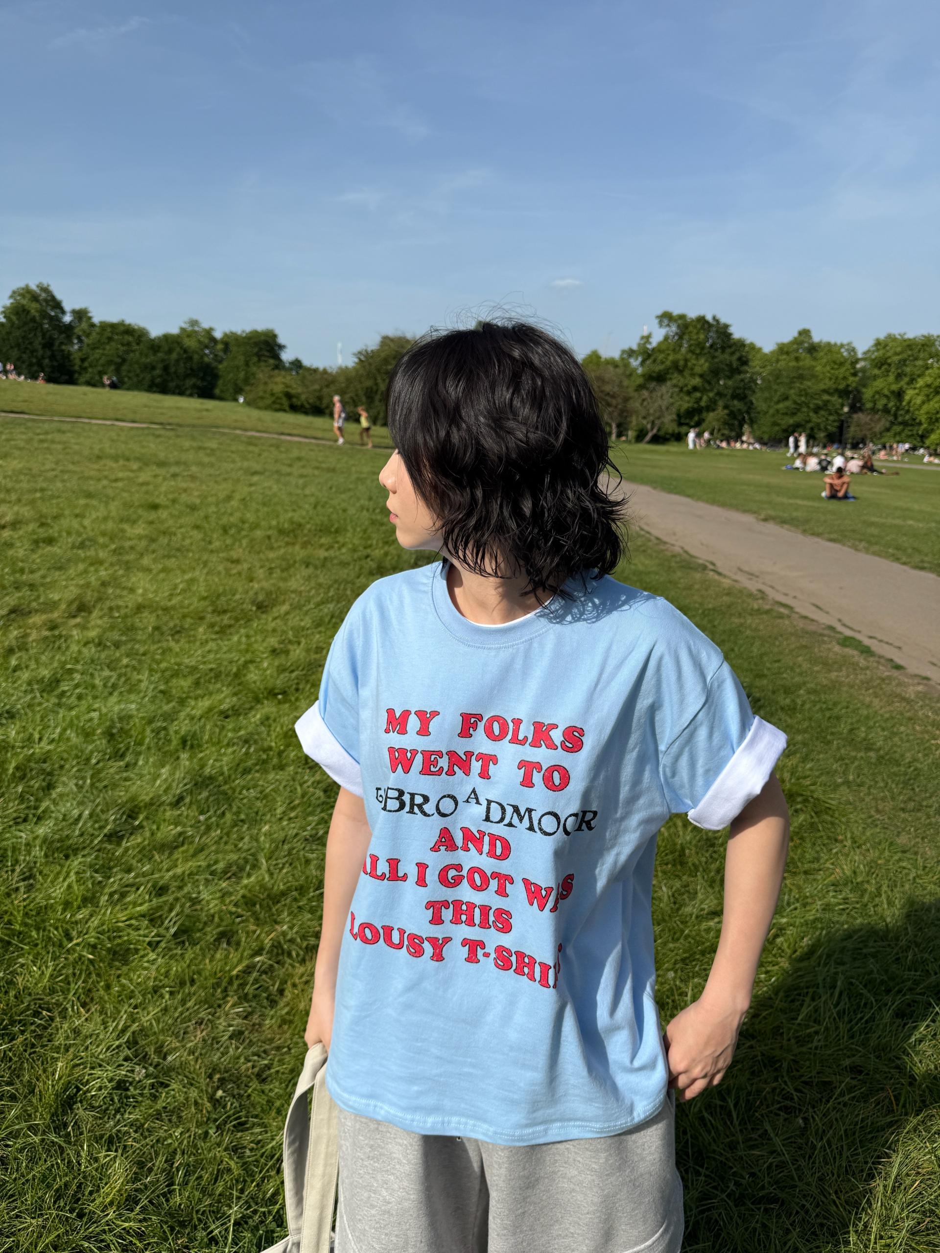 (UNISEX) Rouge Graphic Tee