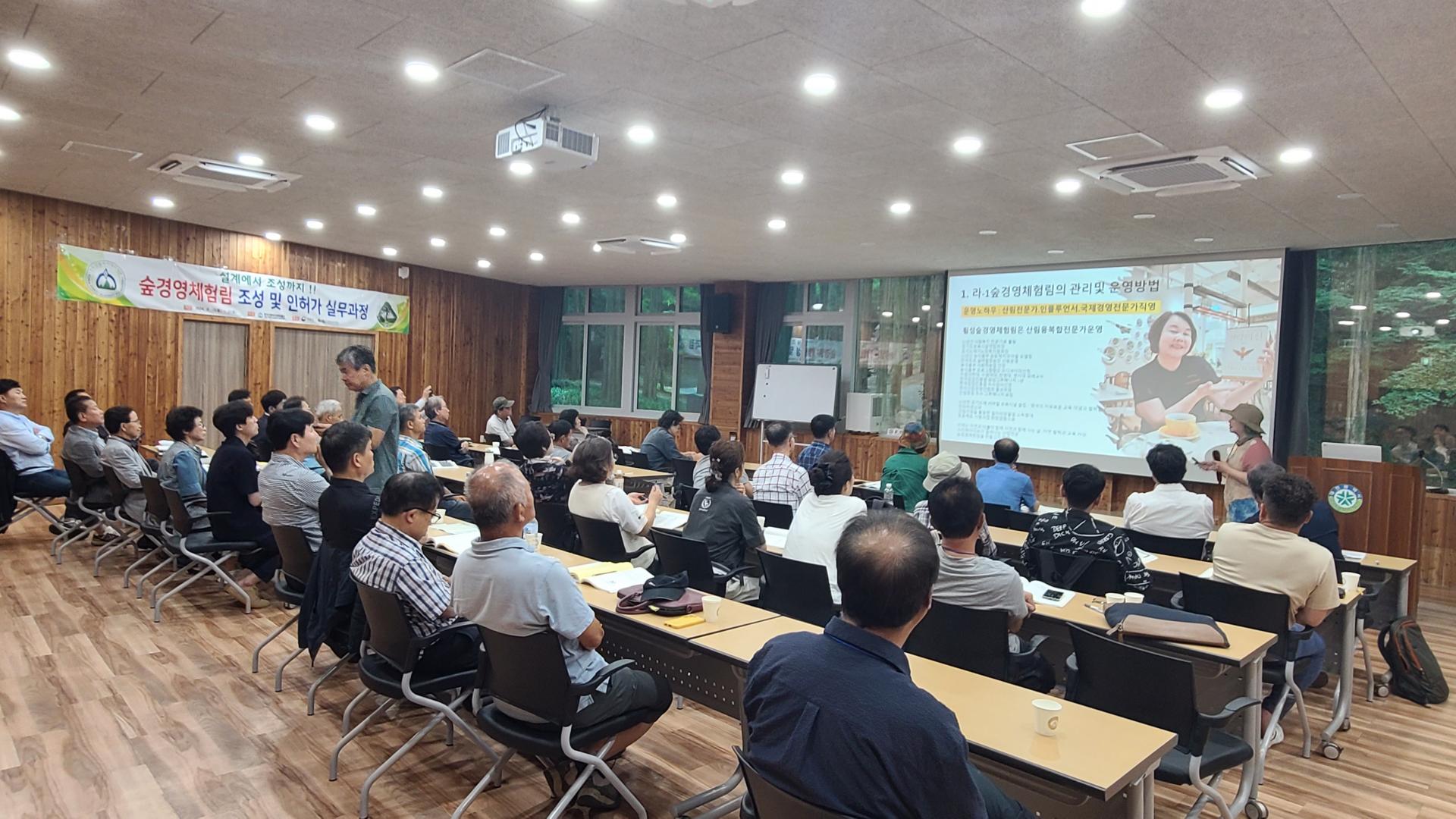 f78c692245e1d.jpg