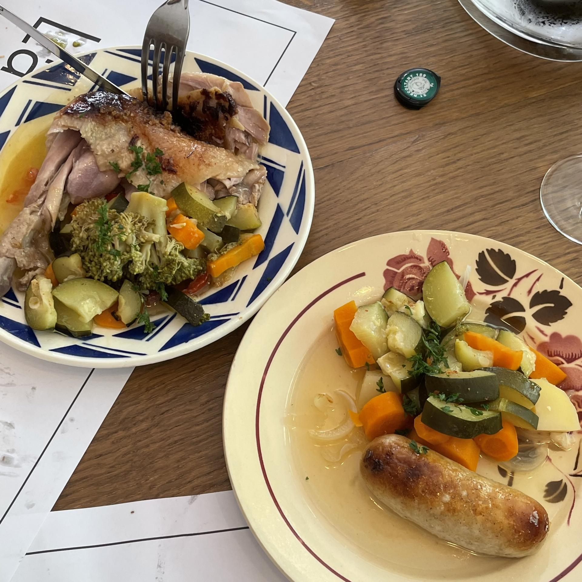 랭스 레스토랑 라 폰테인 닭고기와 소지.jpg