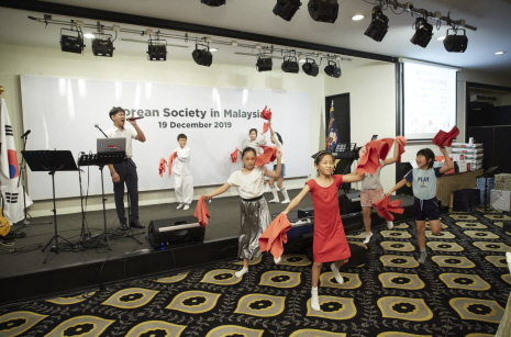 [꾸미기]KakaoTalk_20191223_150601487_04.jpg