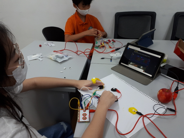 [꾸미기]메이키메이키_5학년_20211118 (7).jpg