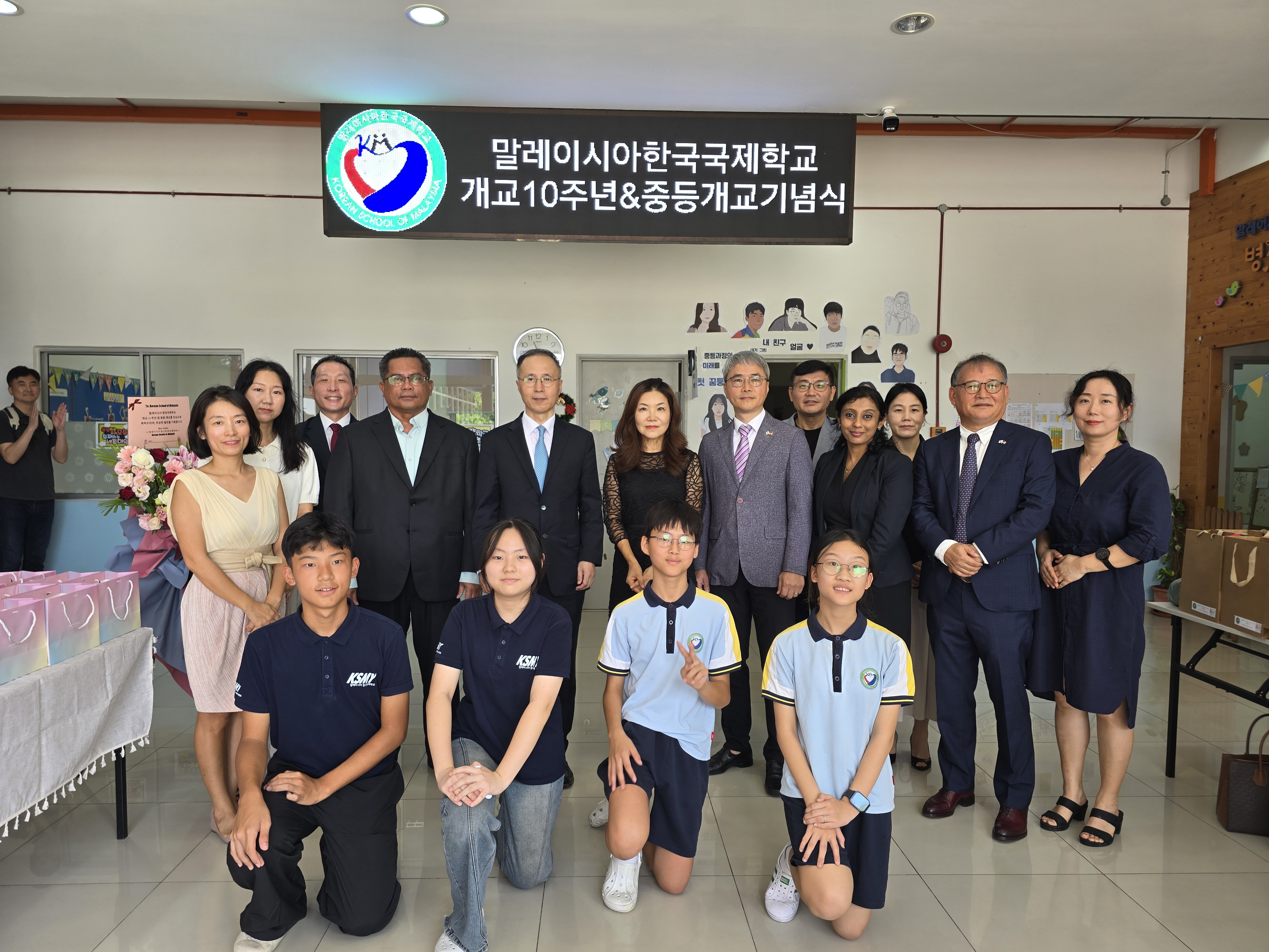 9f560d4ae2149.jpg