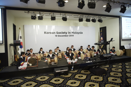 [꾸미기]KakaoTalk_20191223_150601487_02.jpg