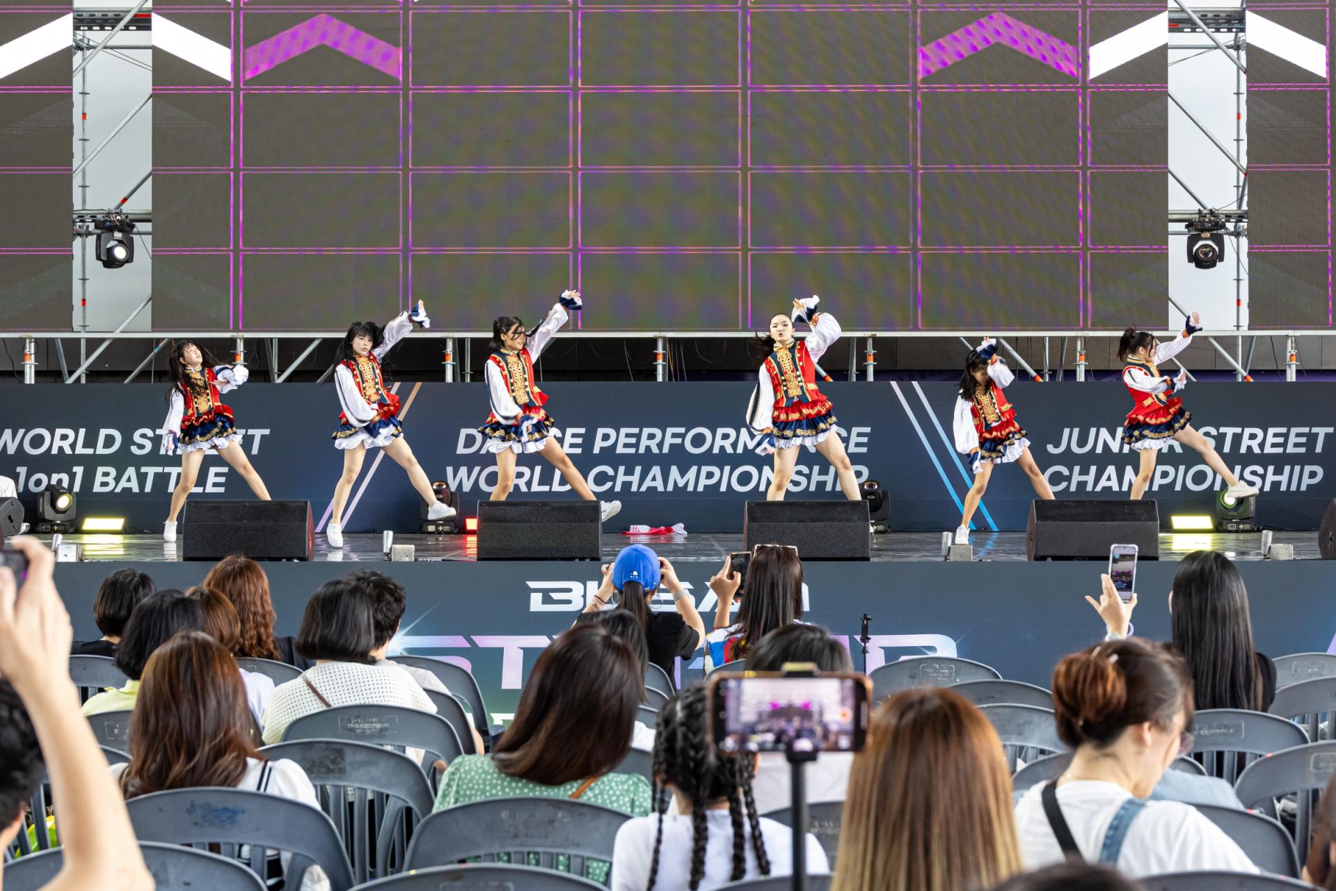 4d37979f11633.jpg