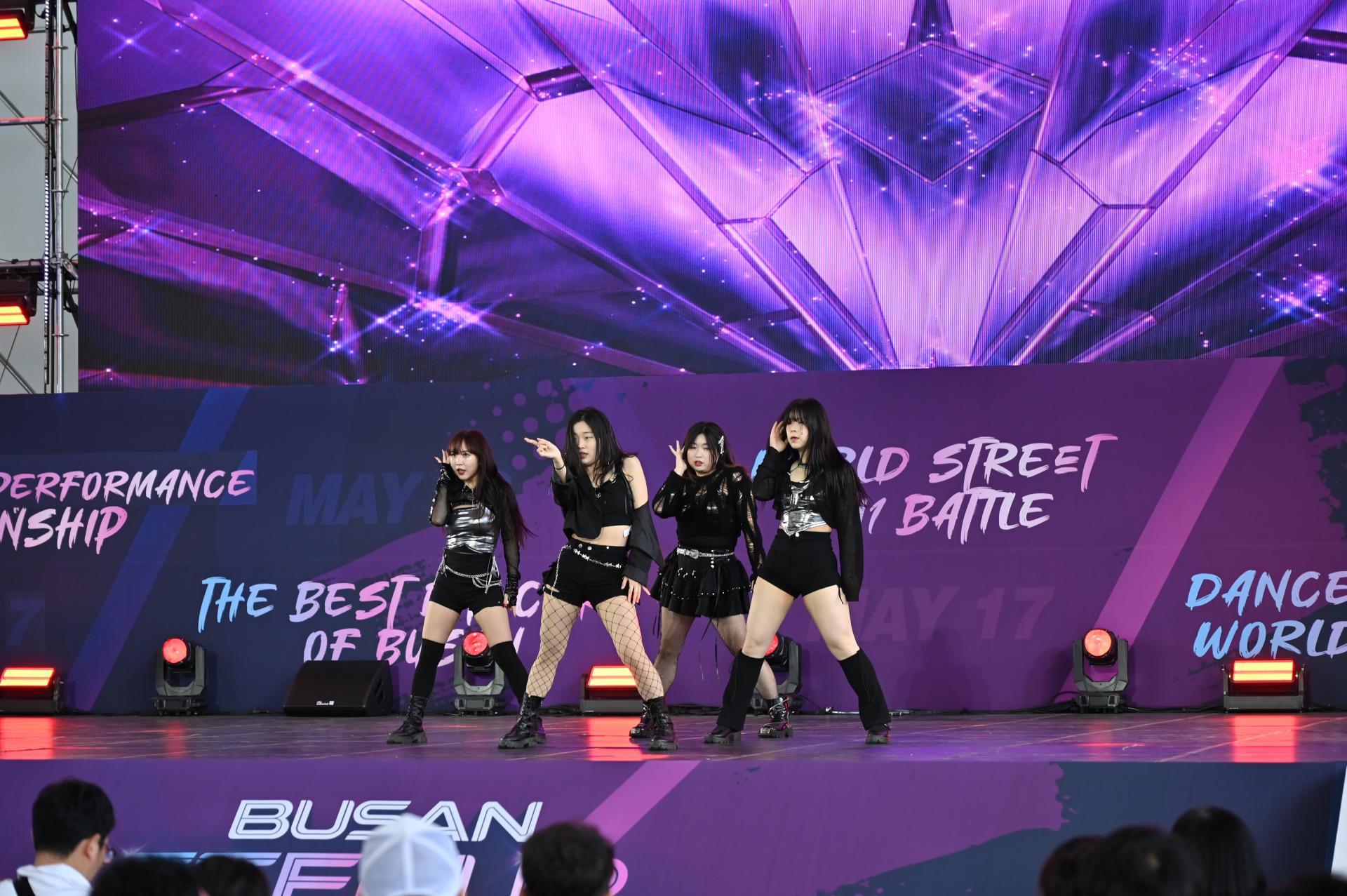 a2b2d40b4cb00.jpg