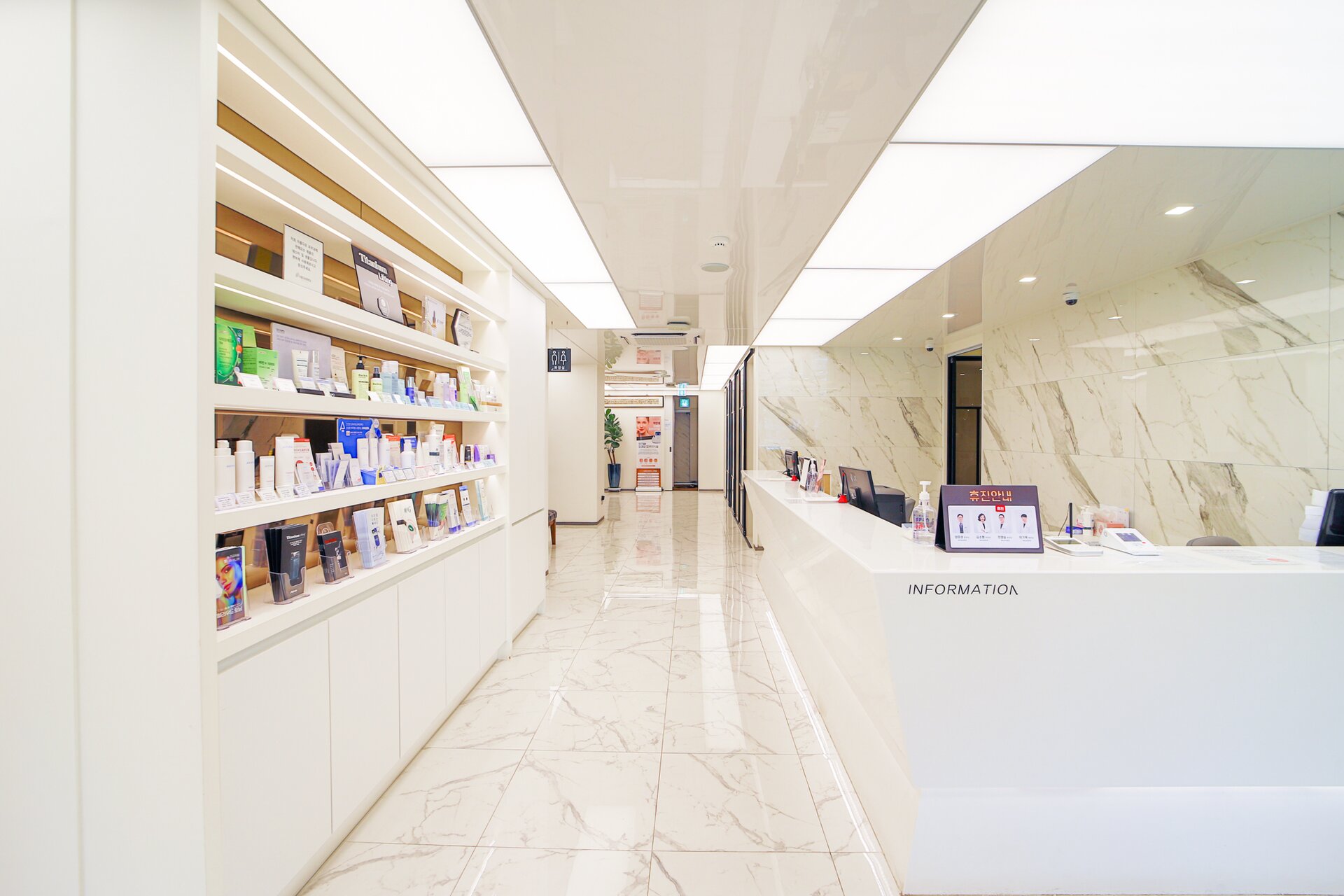 BTSKIN Clinic second floor desk in Jeju