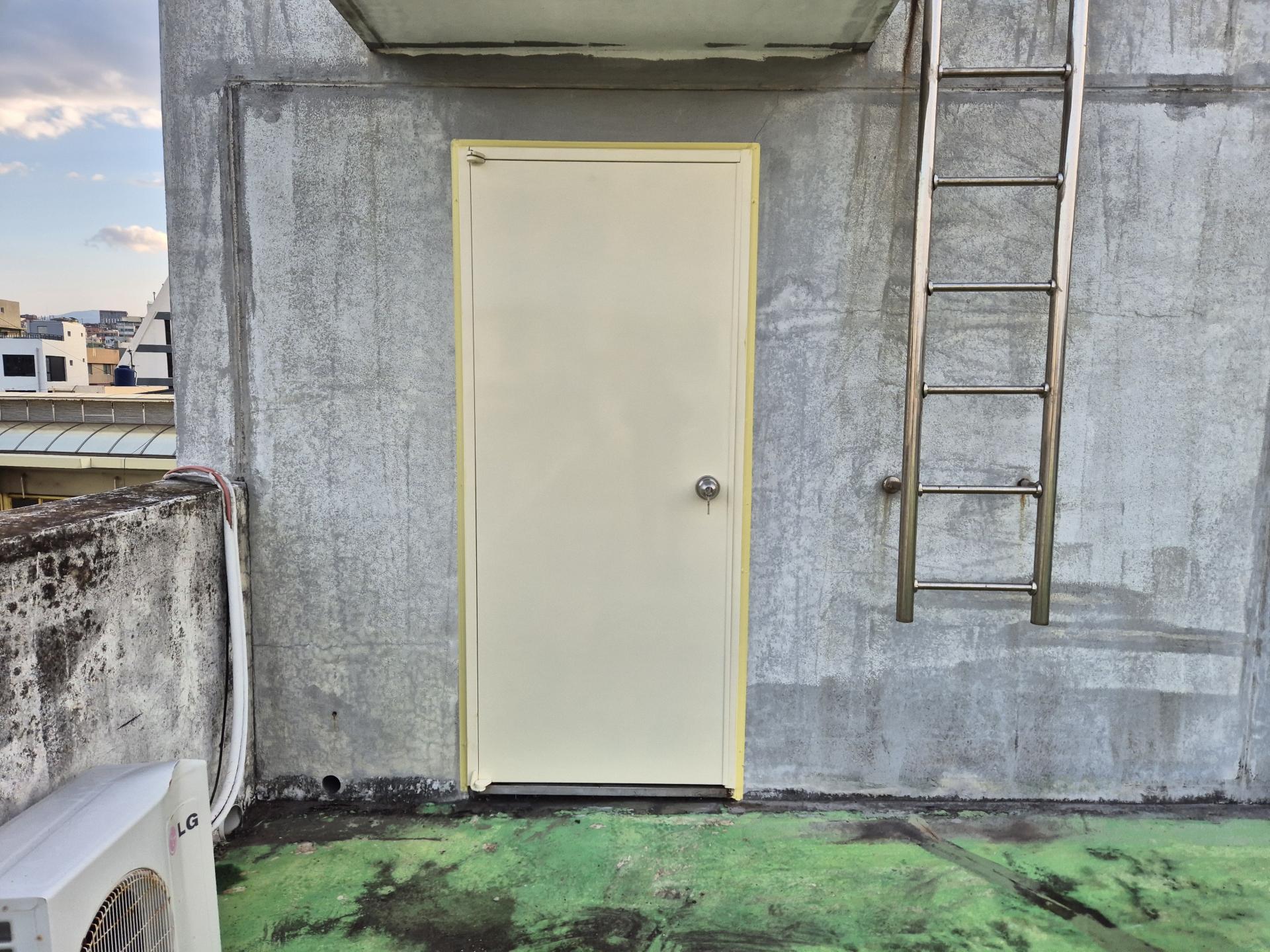 d38214f5ef7c7.jpg