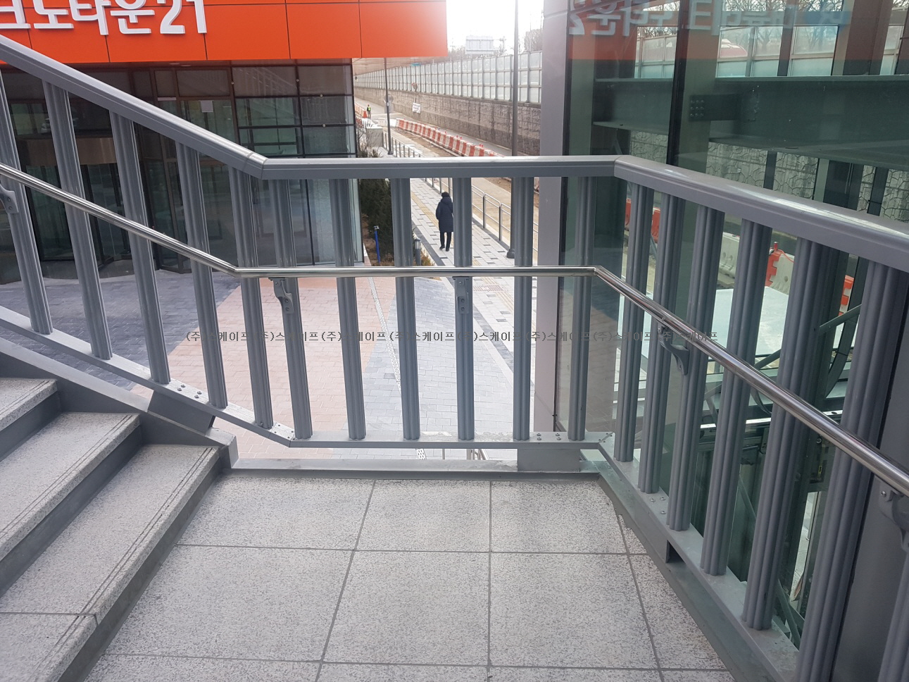 cf813c95d988a.jpg