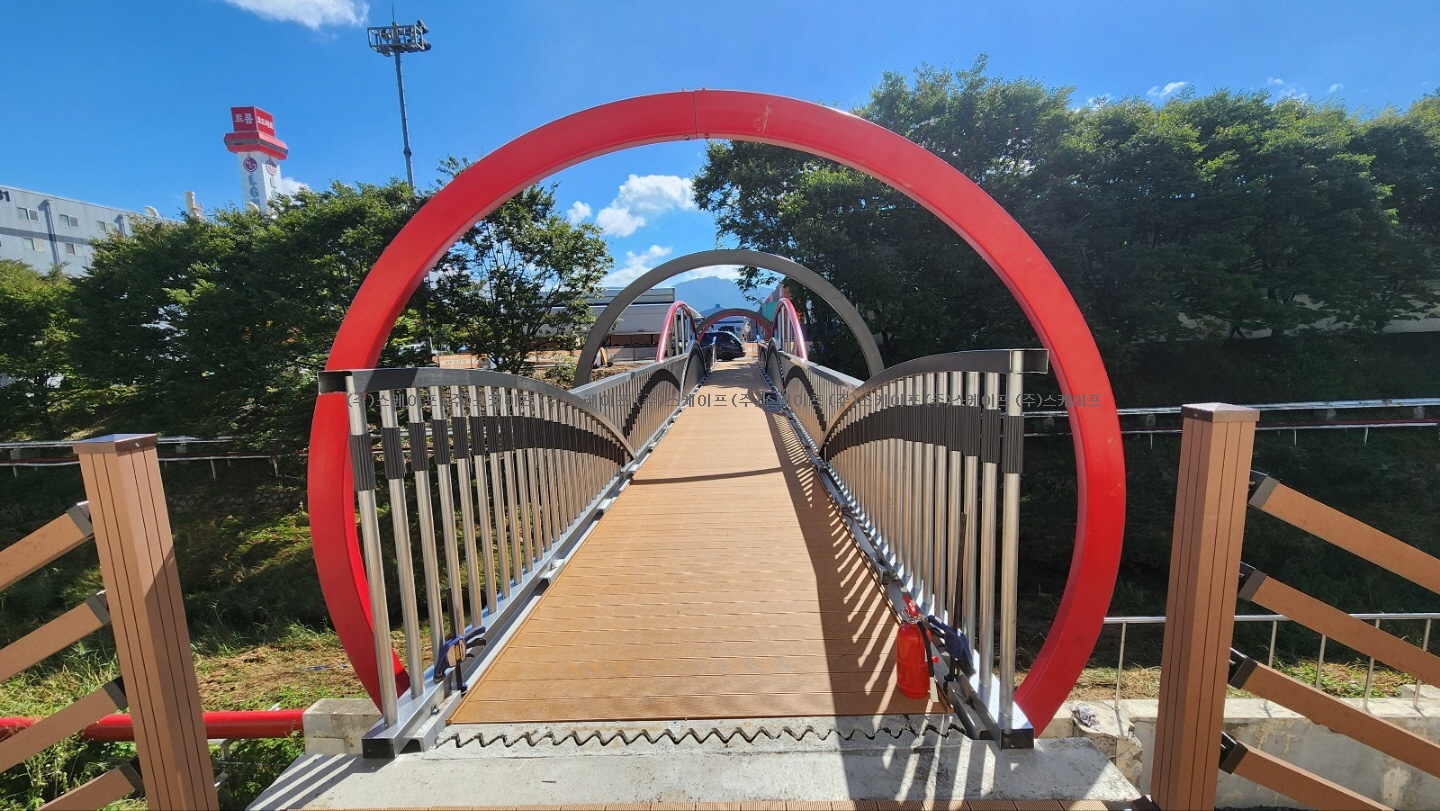 f3cfc6a86c2d5.jpg