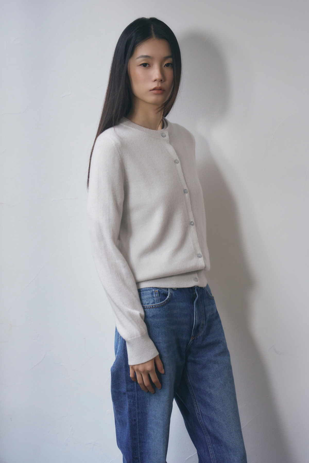 [캐시미어100] 베이직 라운드넥 가디건 LIGHT MELANGE GRAY