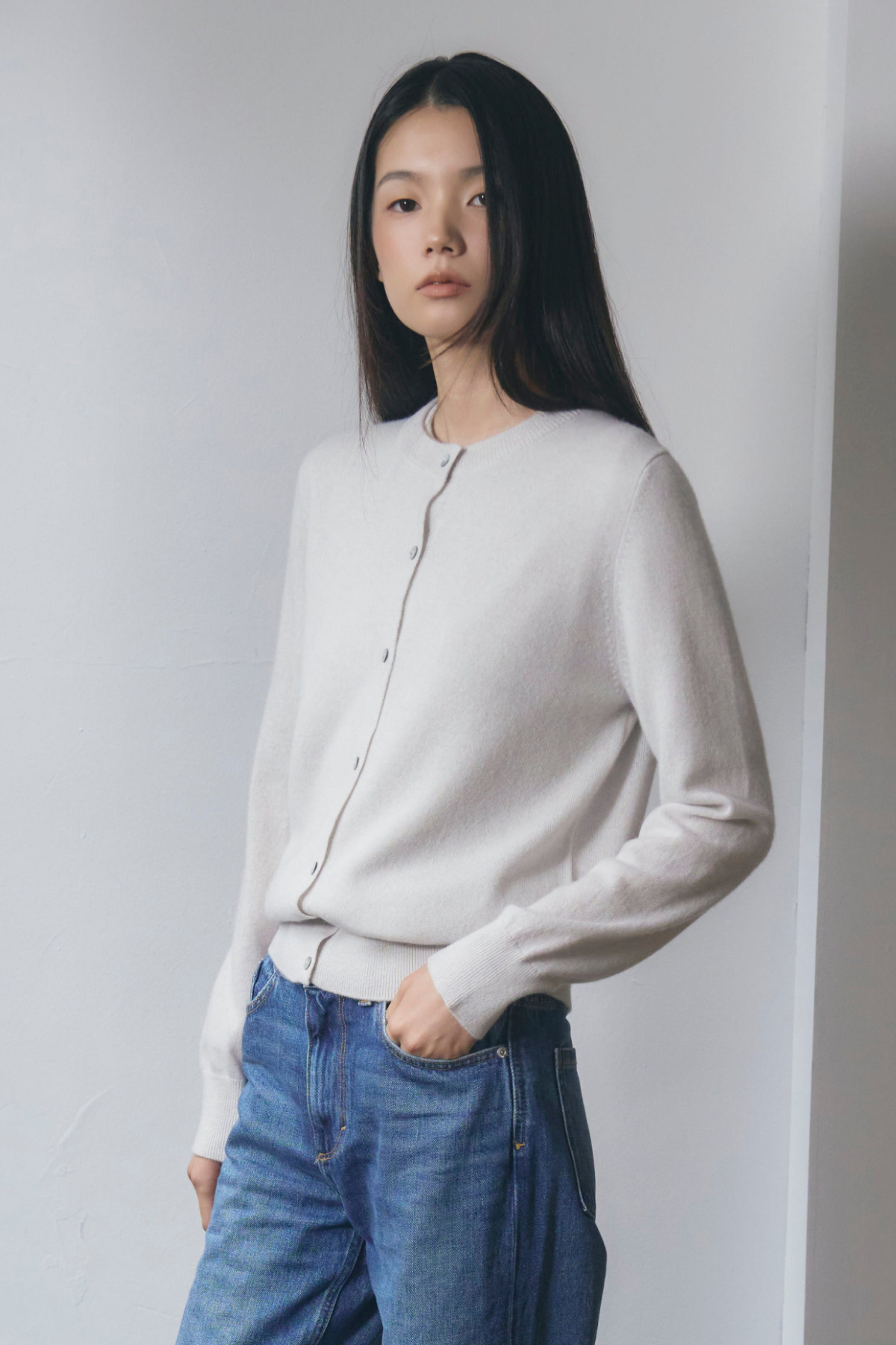 [캐시미어100] 베이직 라운드넥 가디건 LIGHT MELANGE GRAY