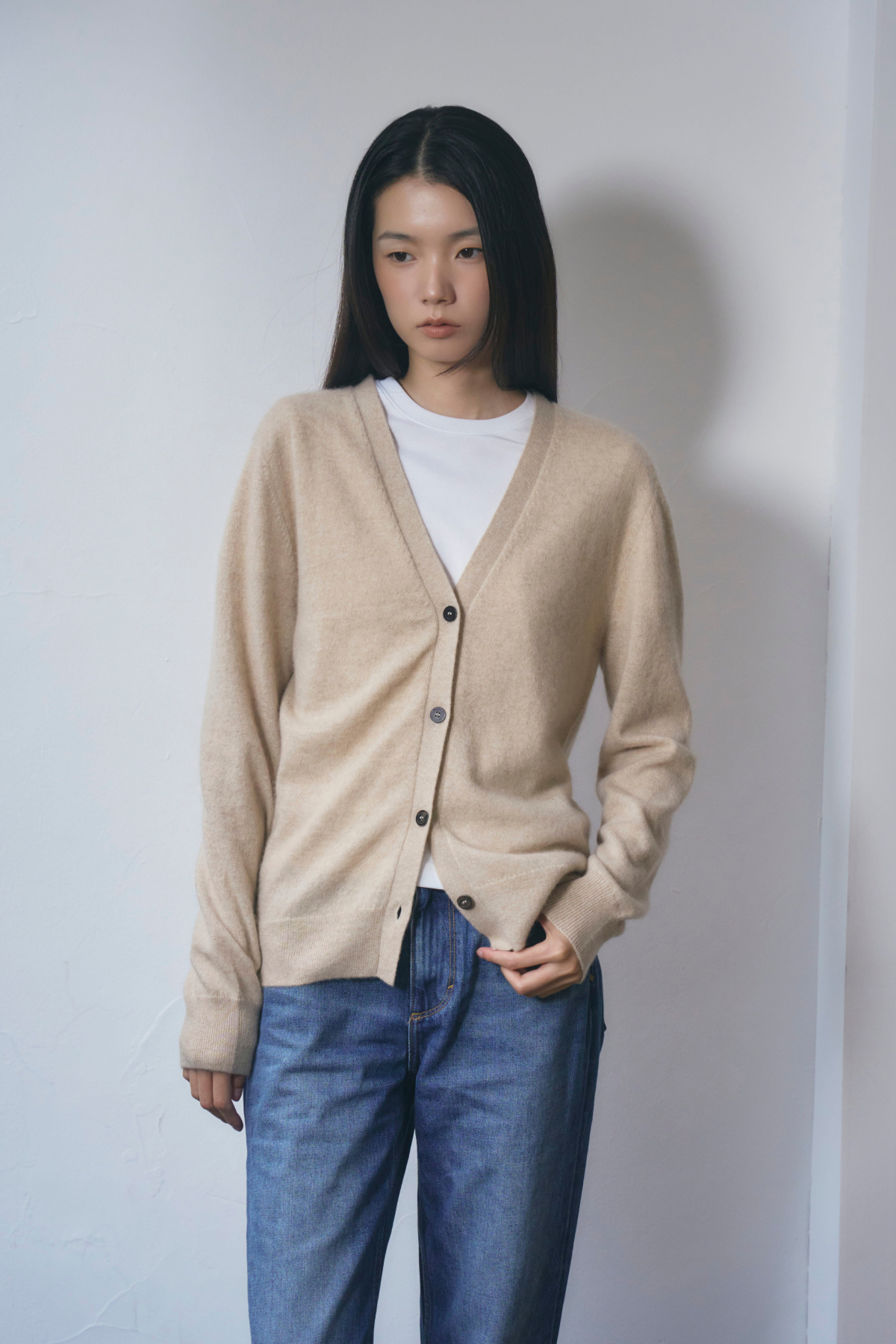 [몽골 캐시미어100] 오가닉 브이넥 가디건 NATURAL BEIGE