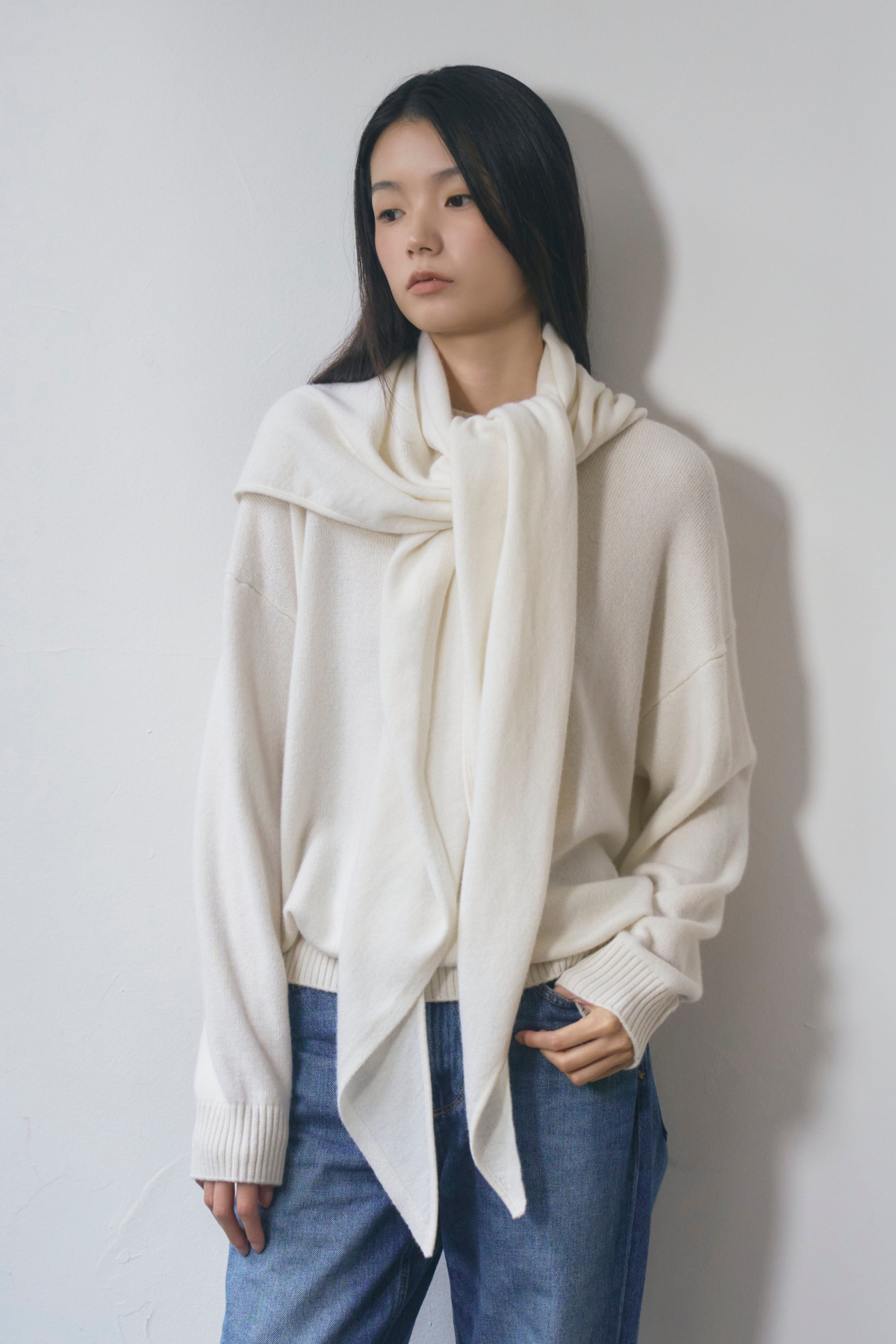 [캐시미어100] 삼각 숄 머플러 WHITE