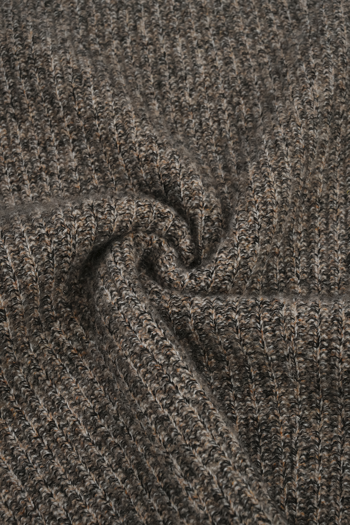[캐시미어100] 하찌 라운드 니트 TWEED BROWN